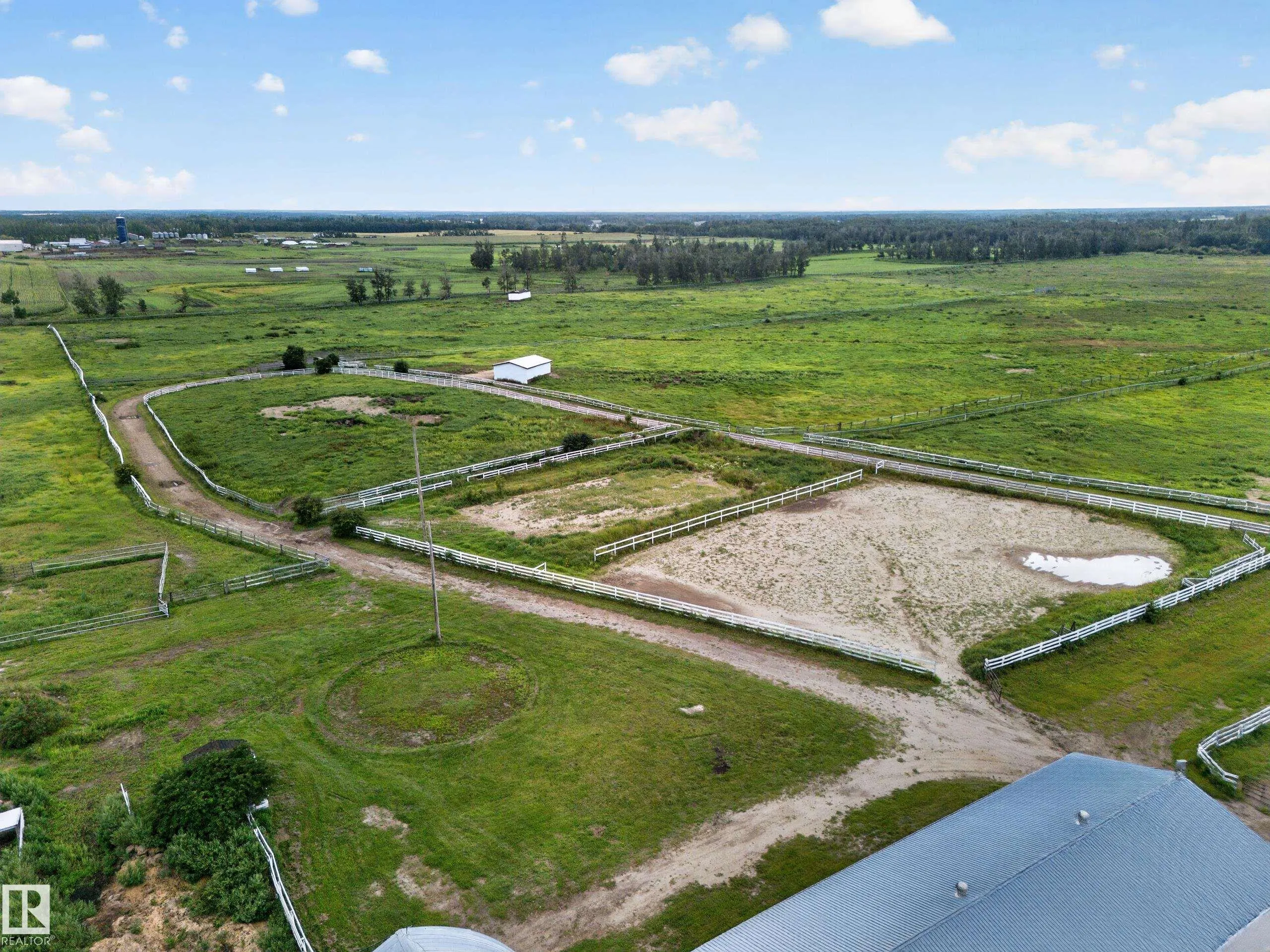 51208 range road 270