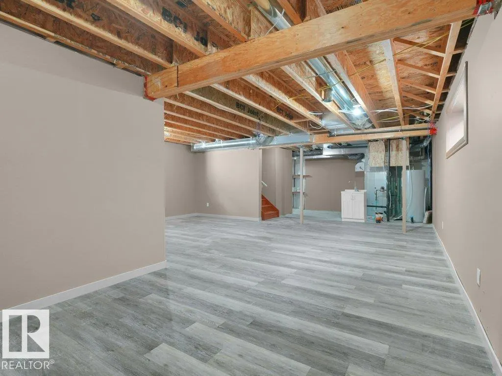 3010 17A Ave
