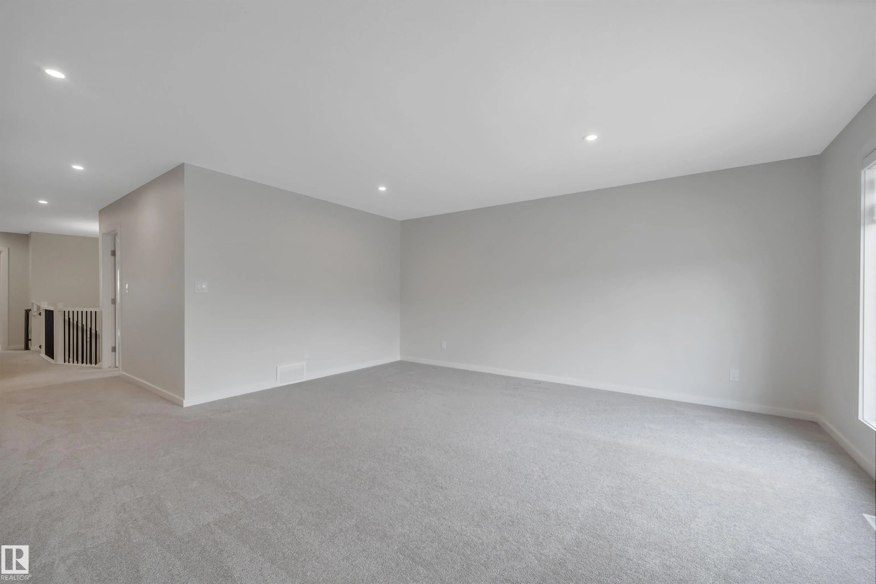 17 CERBAT Crescent
