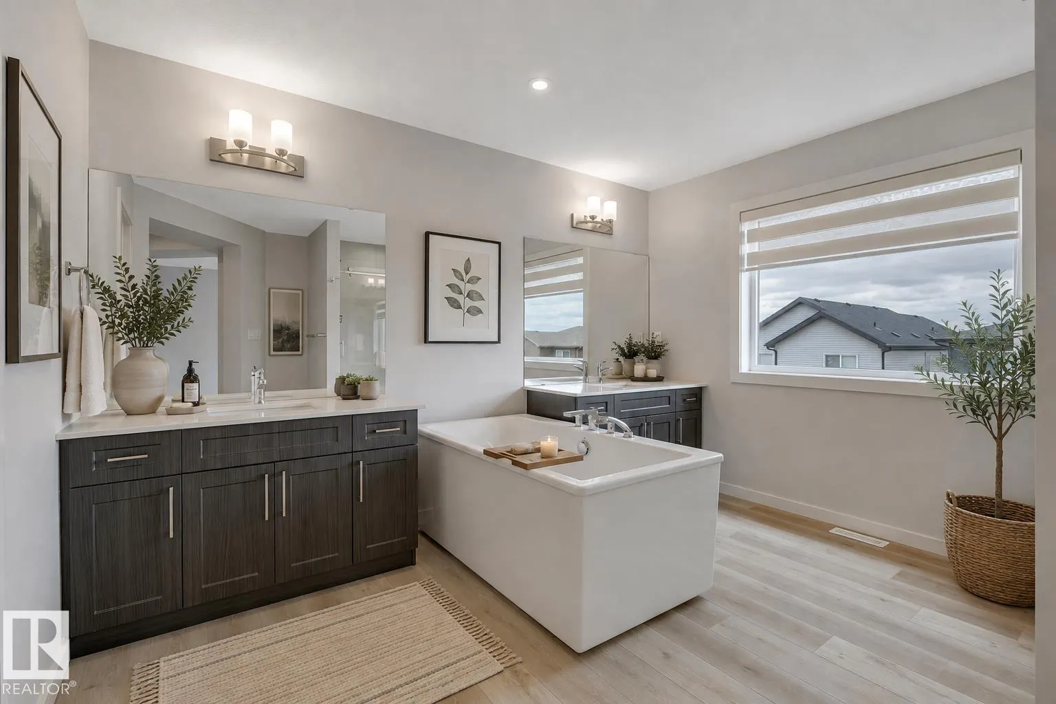 17 CERBAT Crescent
