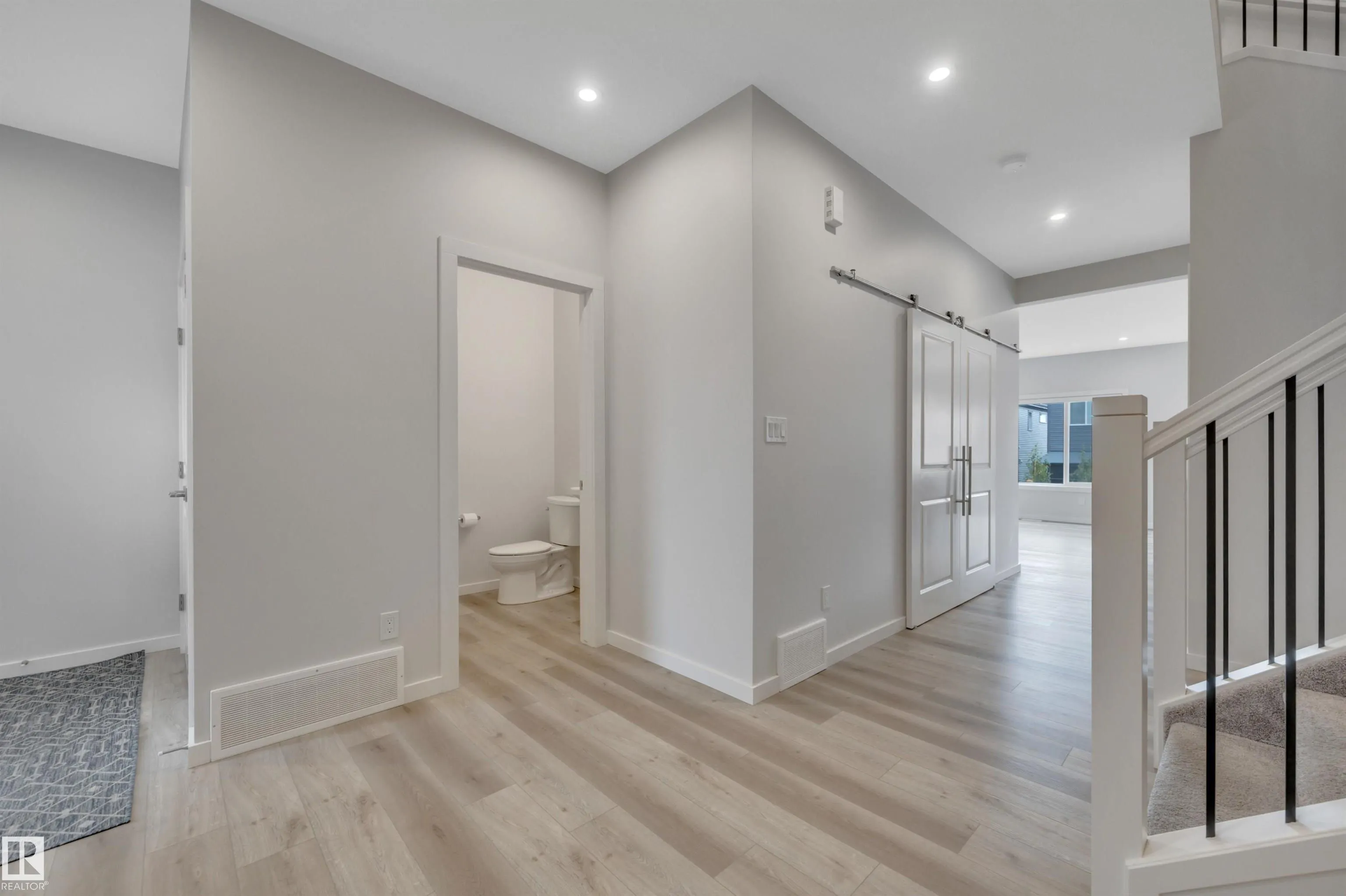 17 CERBAT Crescent