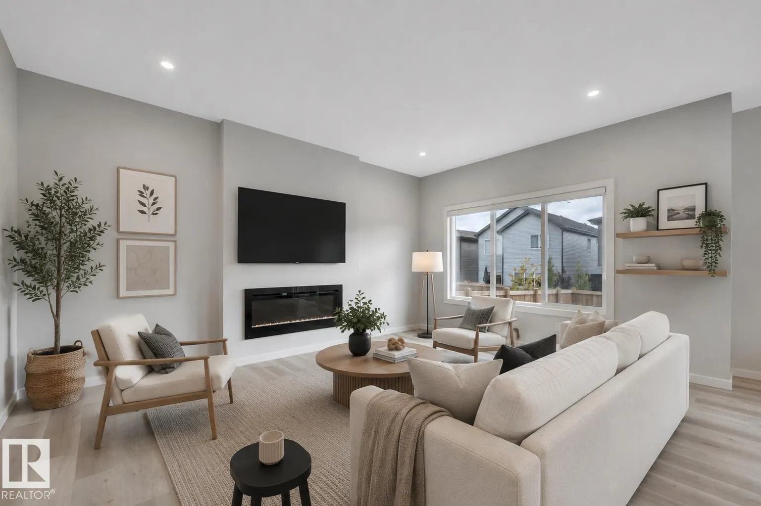 17 CERBAT Crescent