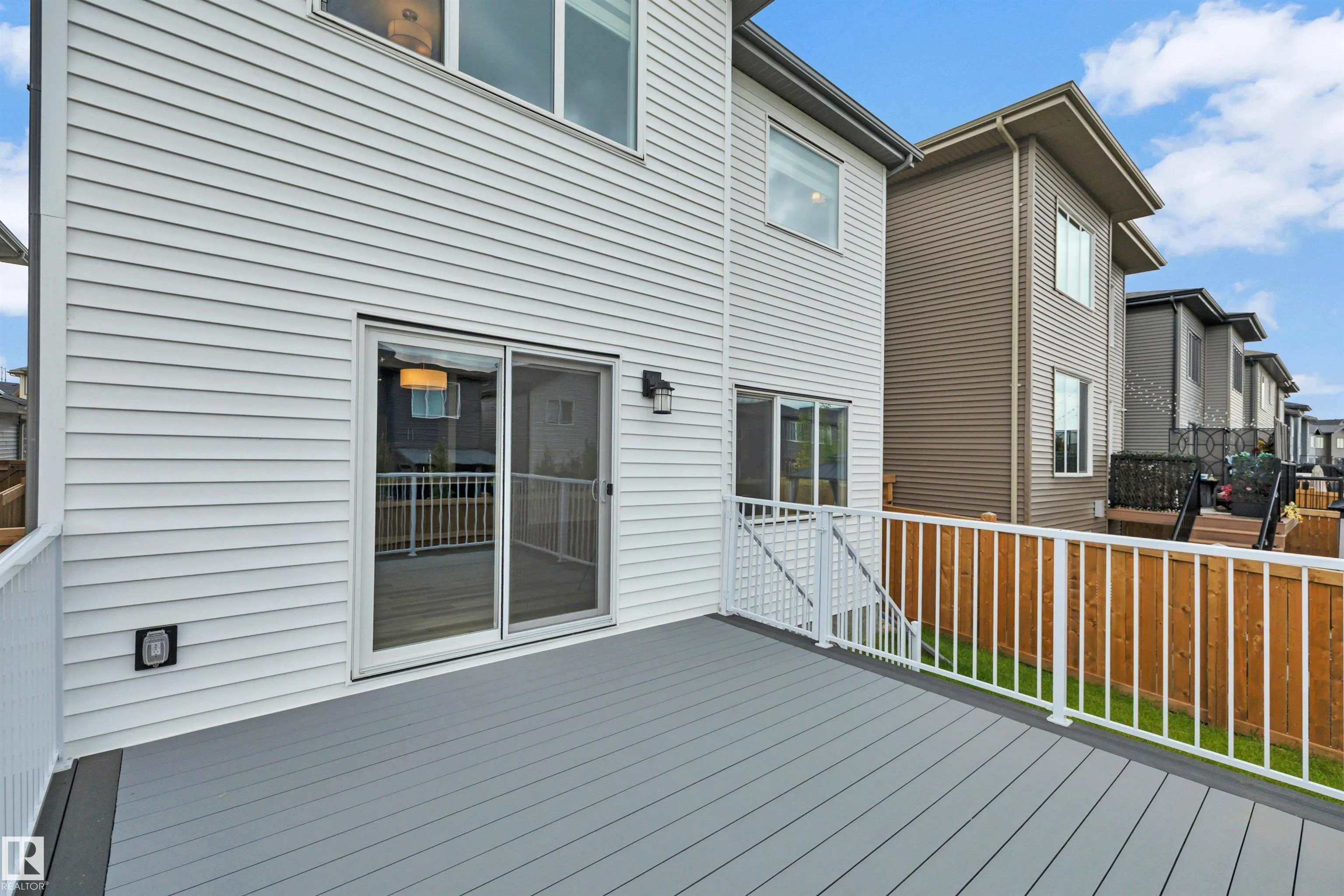 17 CERBAT Crescent