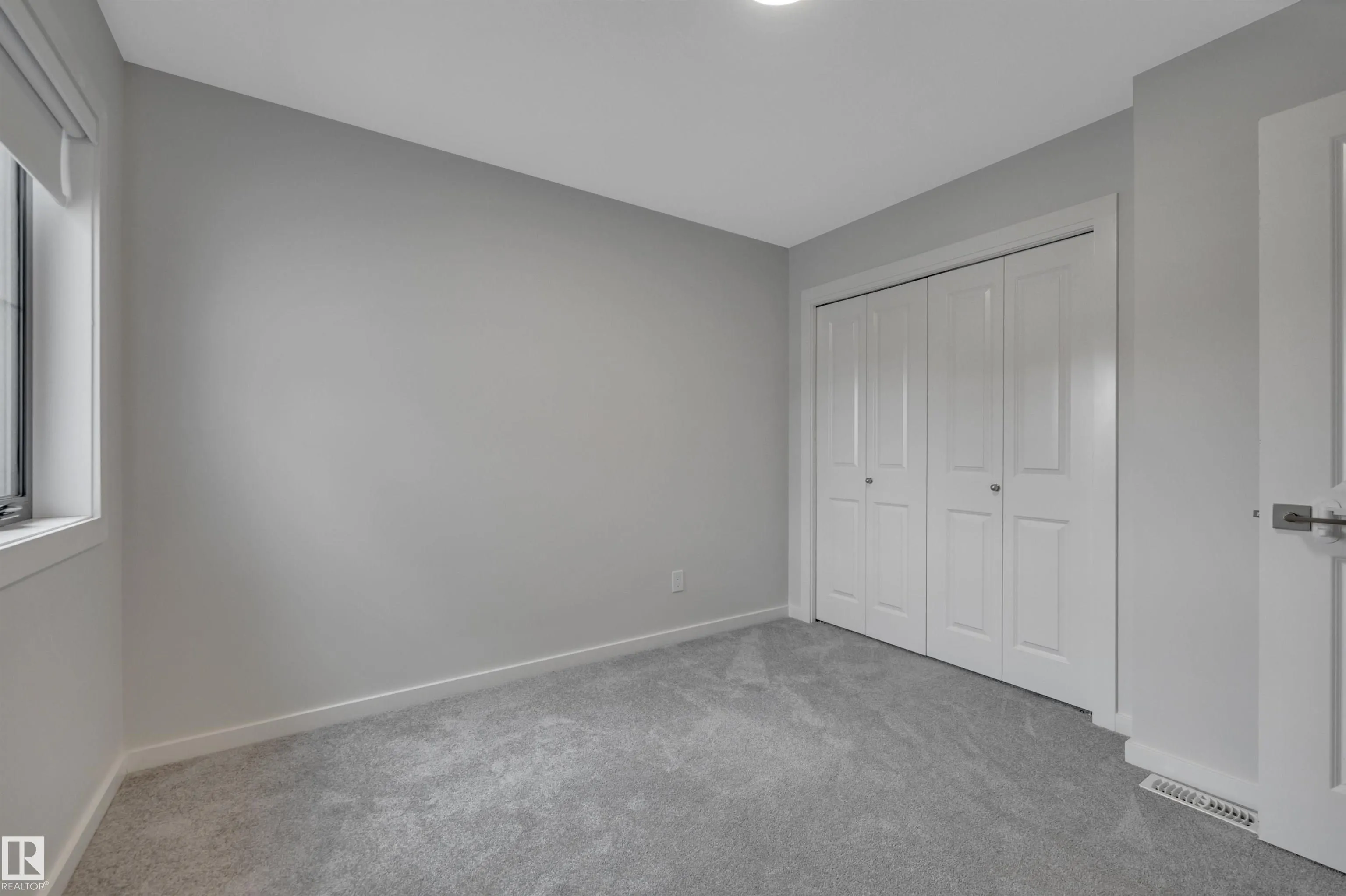 17 CERBAT Crescent