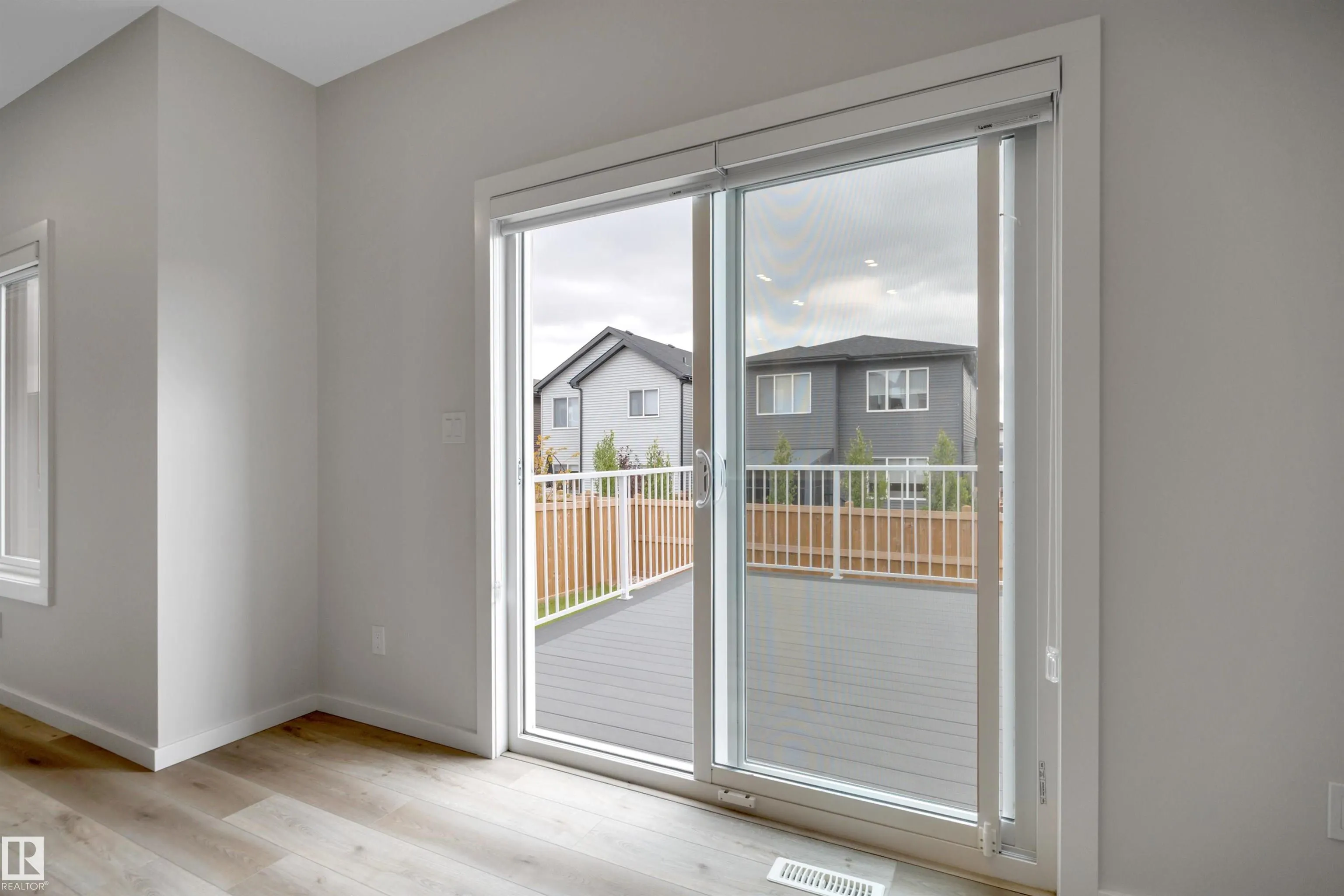 17 CERBAT Crescent