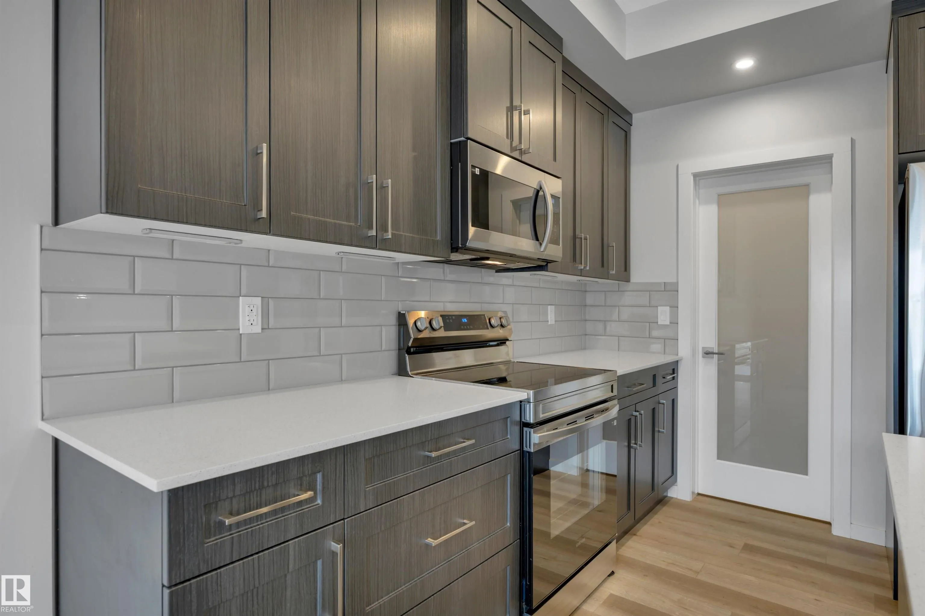 17 CERBAT Crescent