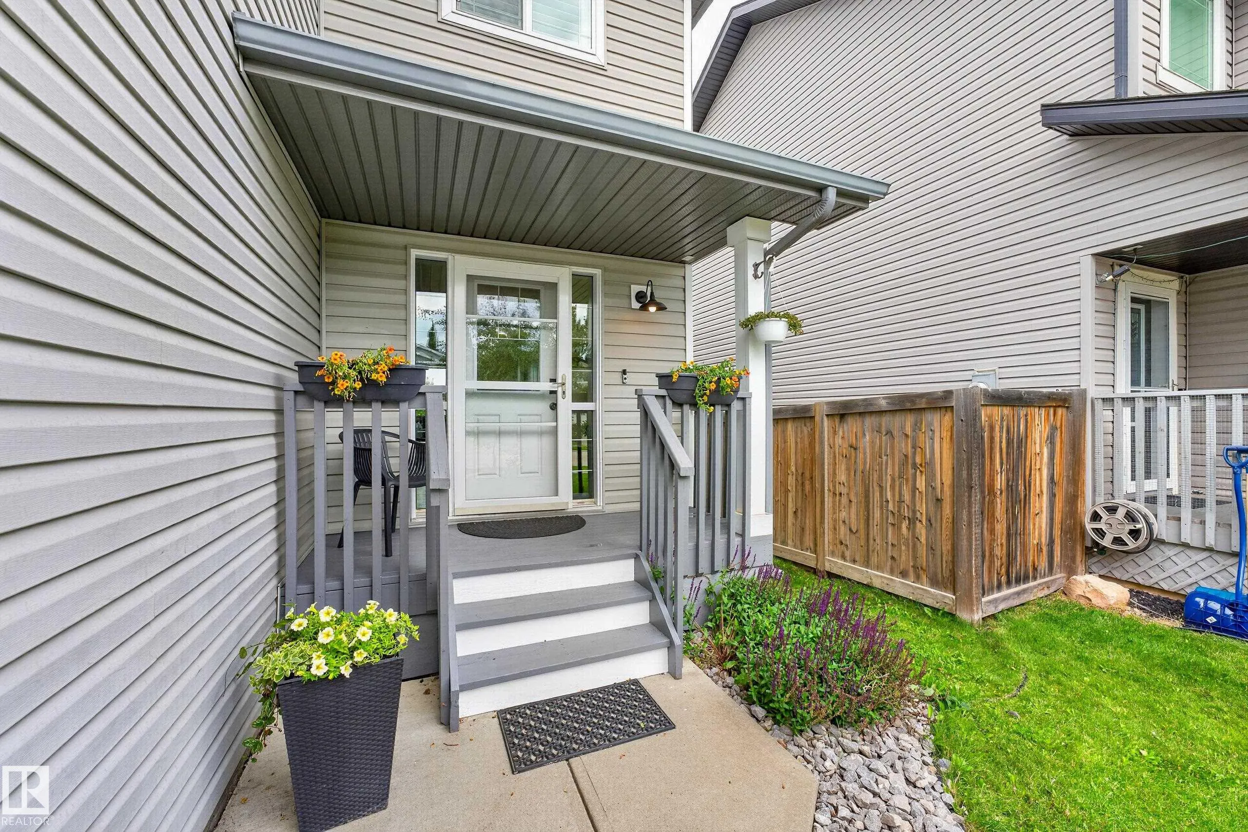 62 CARRIERE Crescent