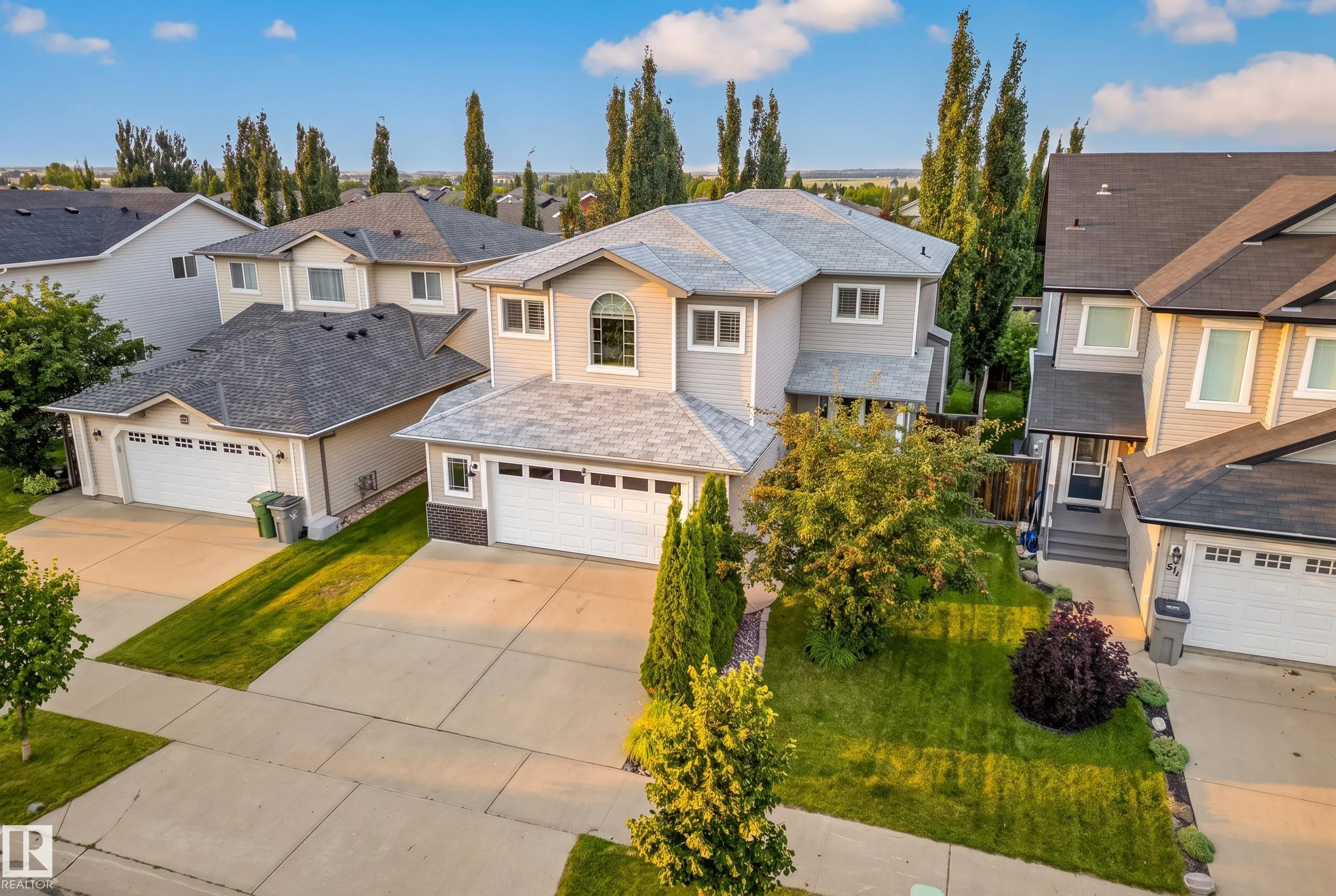62 CARRIERE Crescent