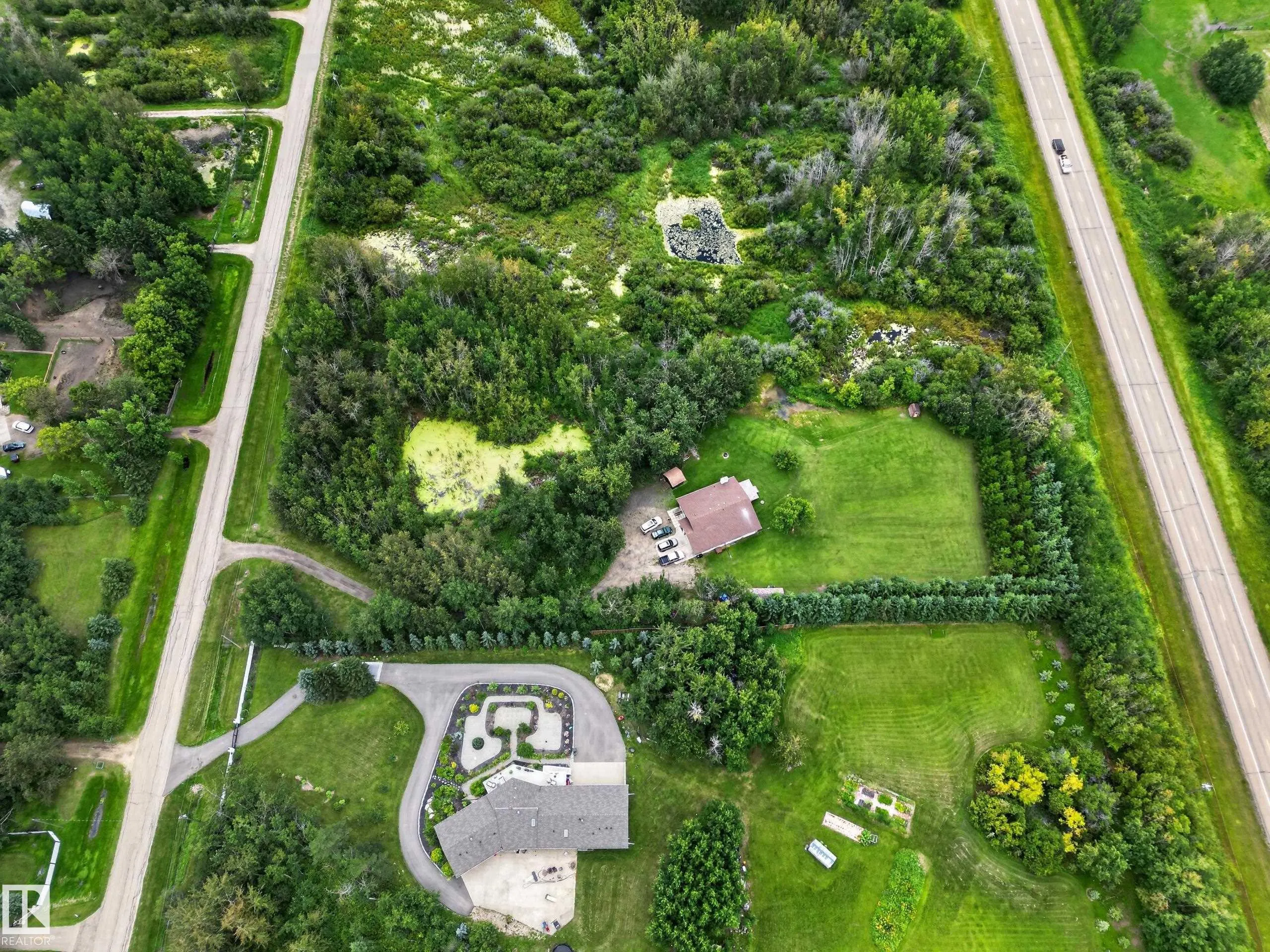 22169 TWP ROAD 530