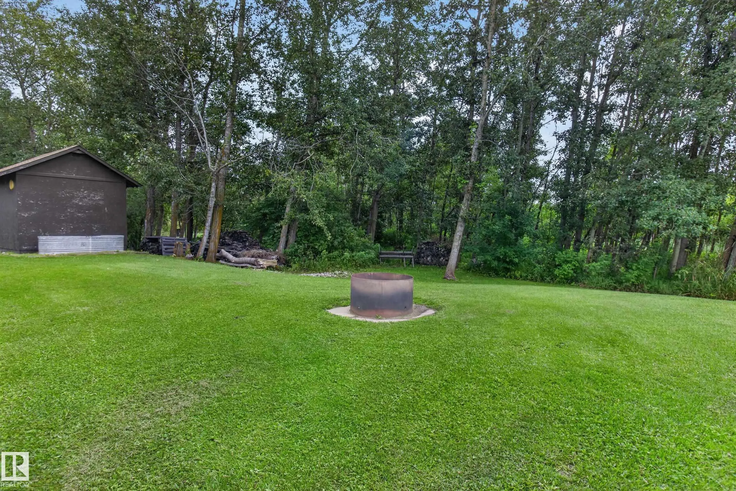 22169 TWP ROAD 530