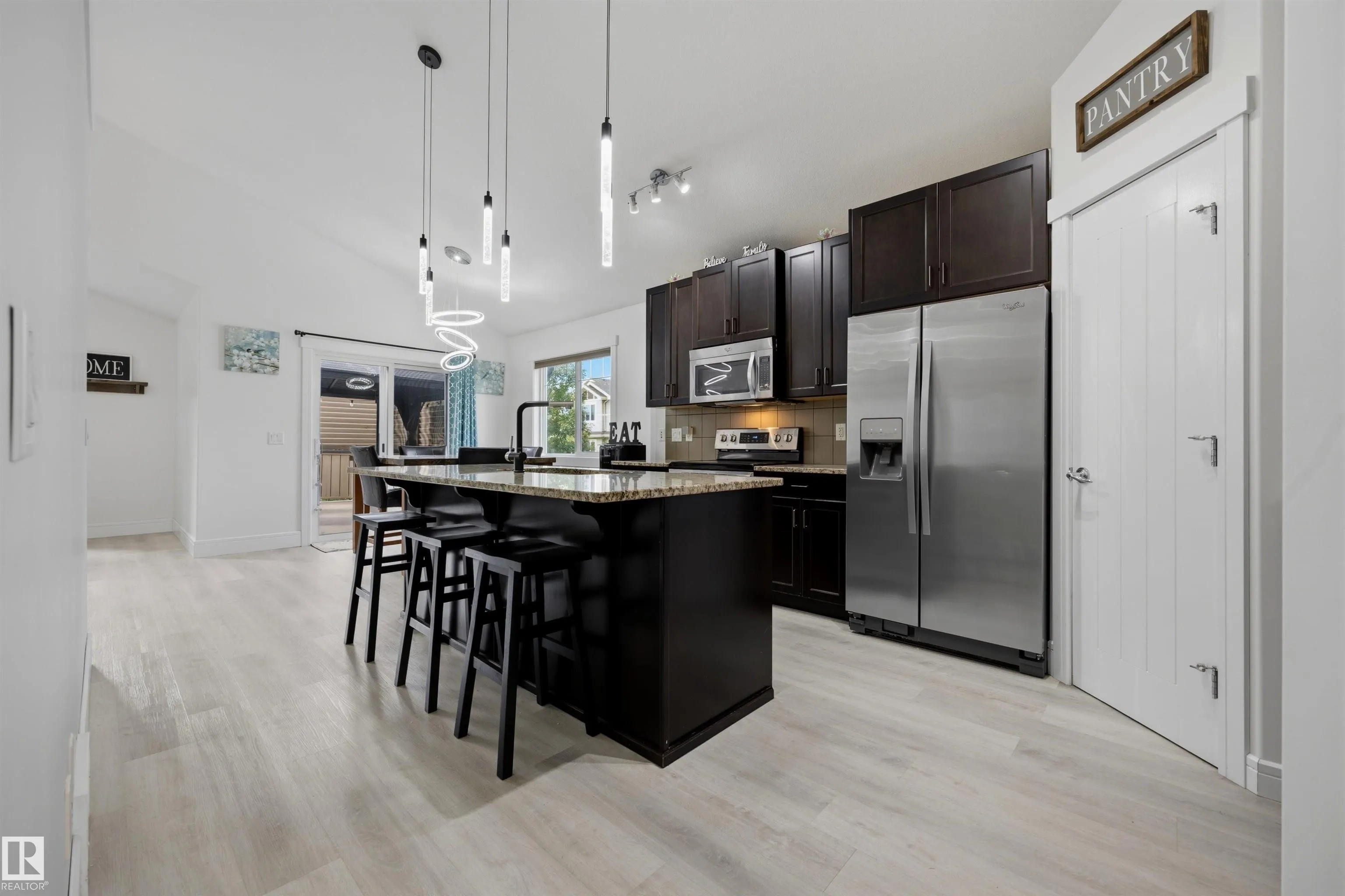 1 DITTRICH Avenue