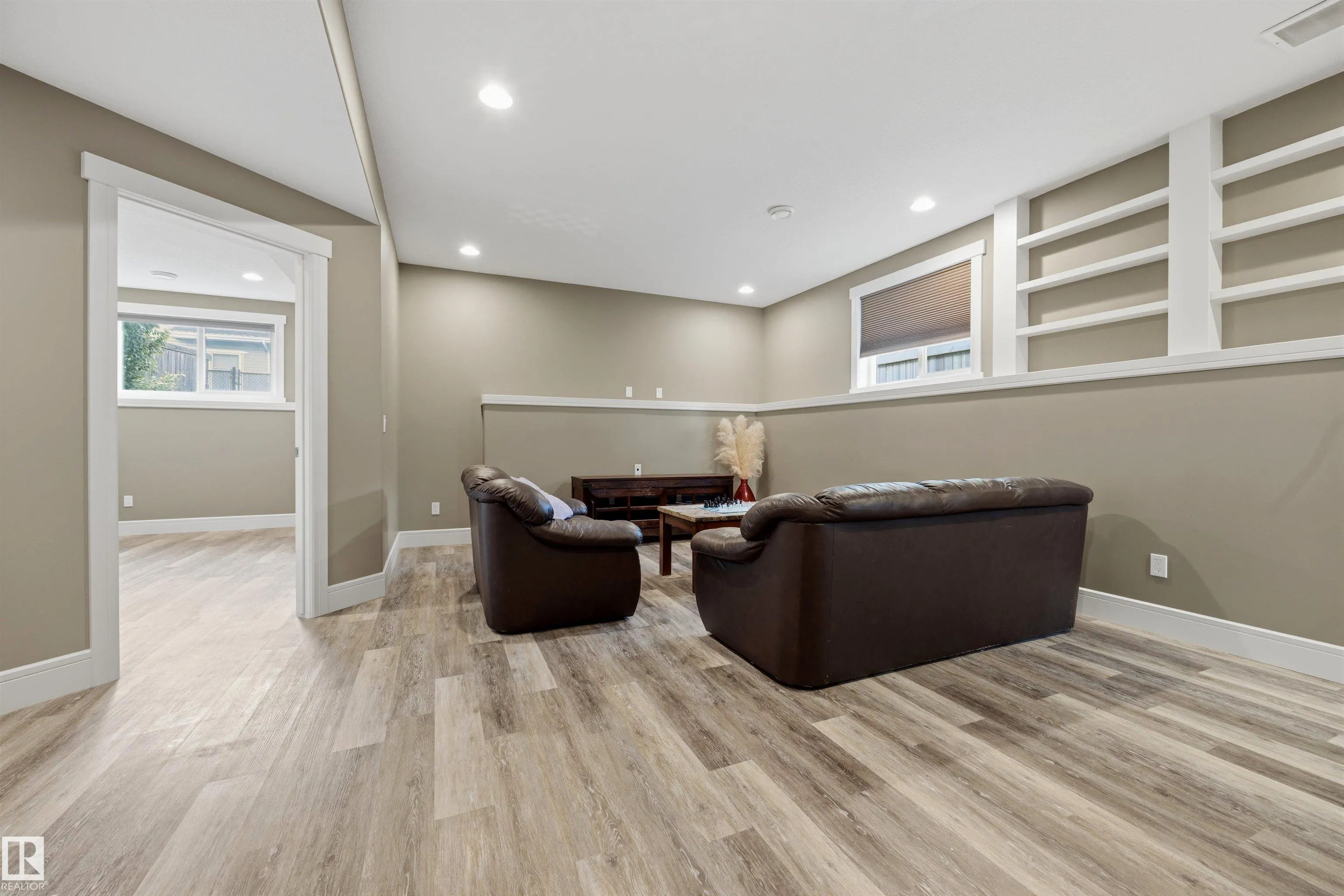 1 DITTRICH Avenue