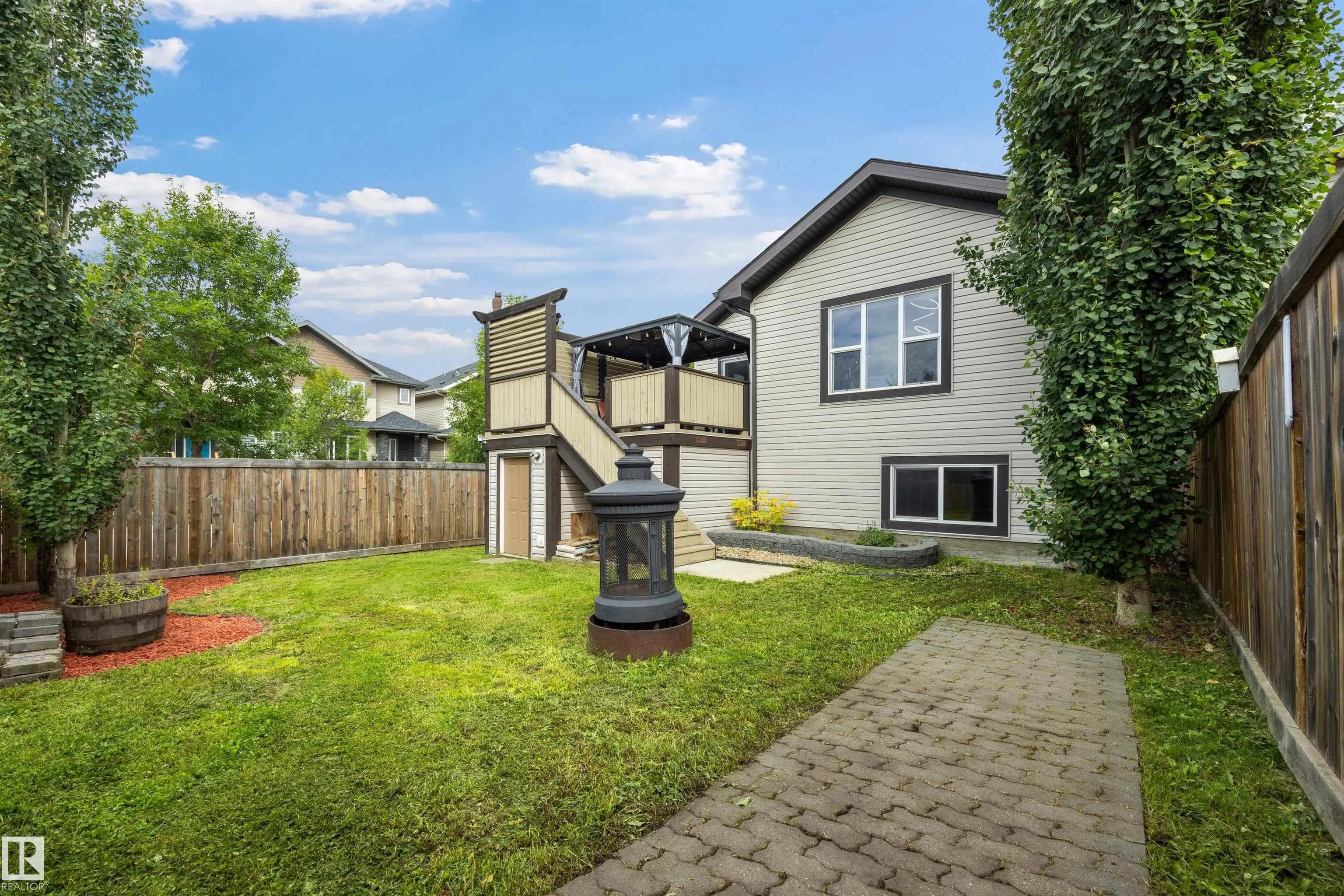 1 DITTRICH Avenue