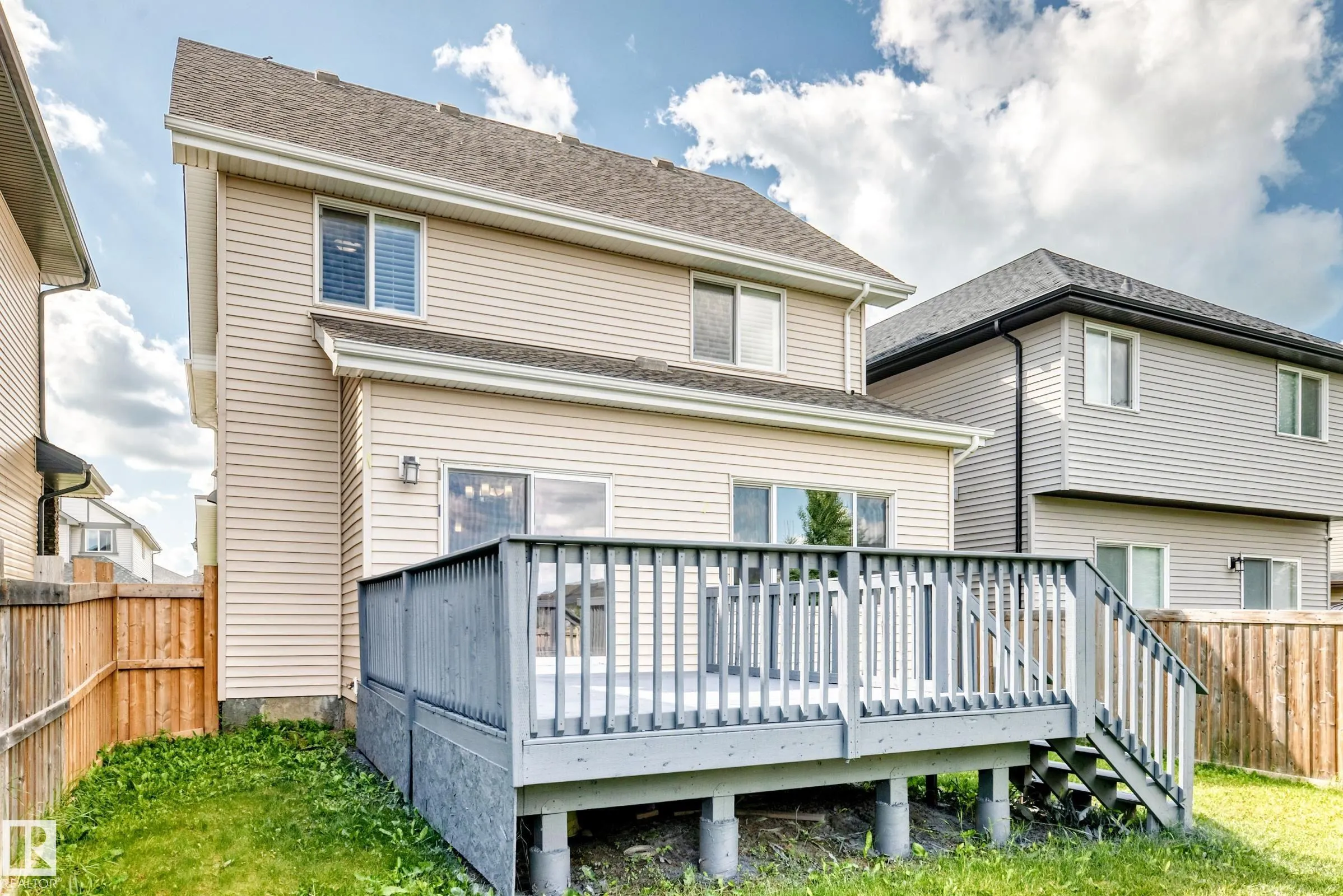 4212 CHARLES Close