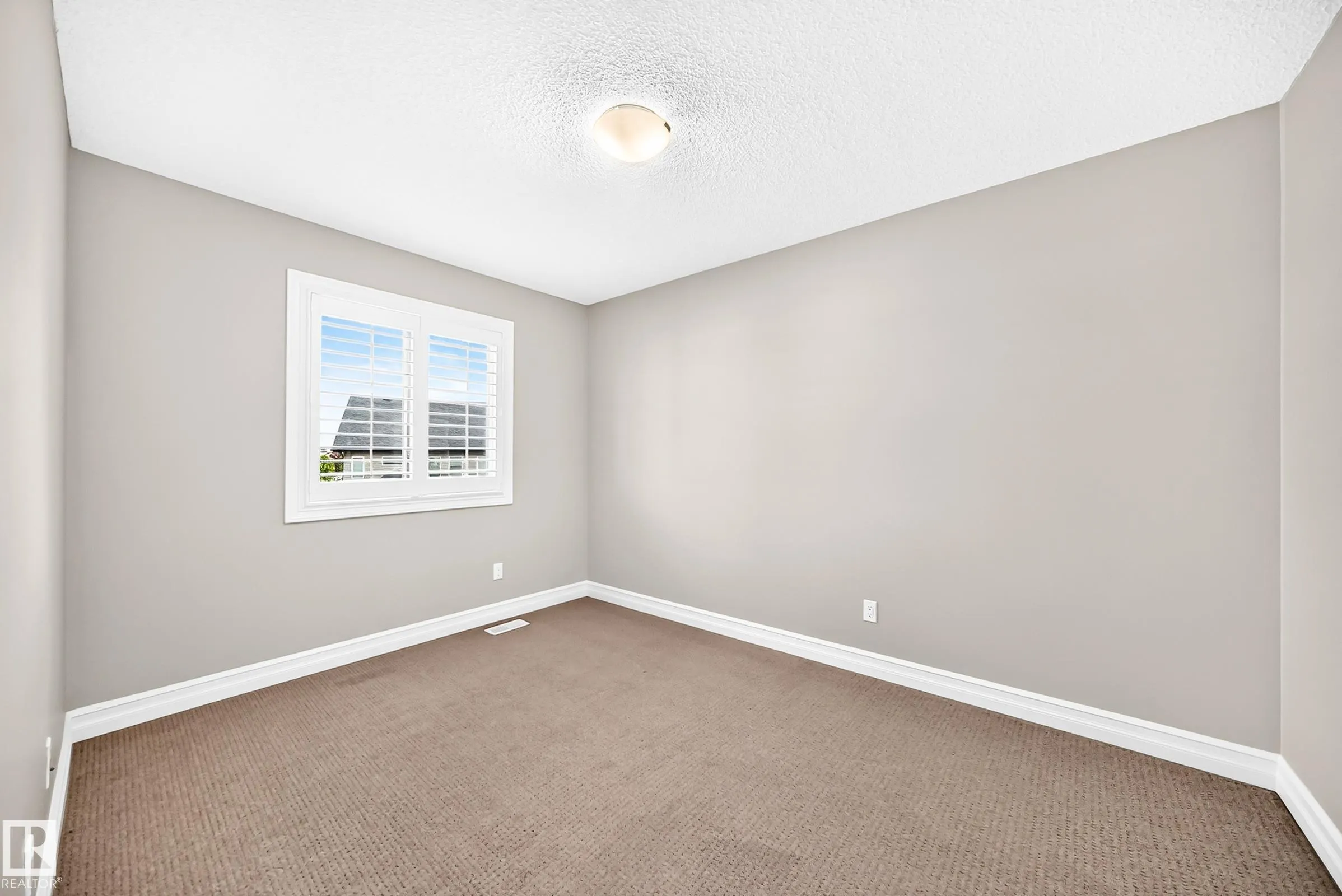 4212 CHARLES Close