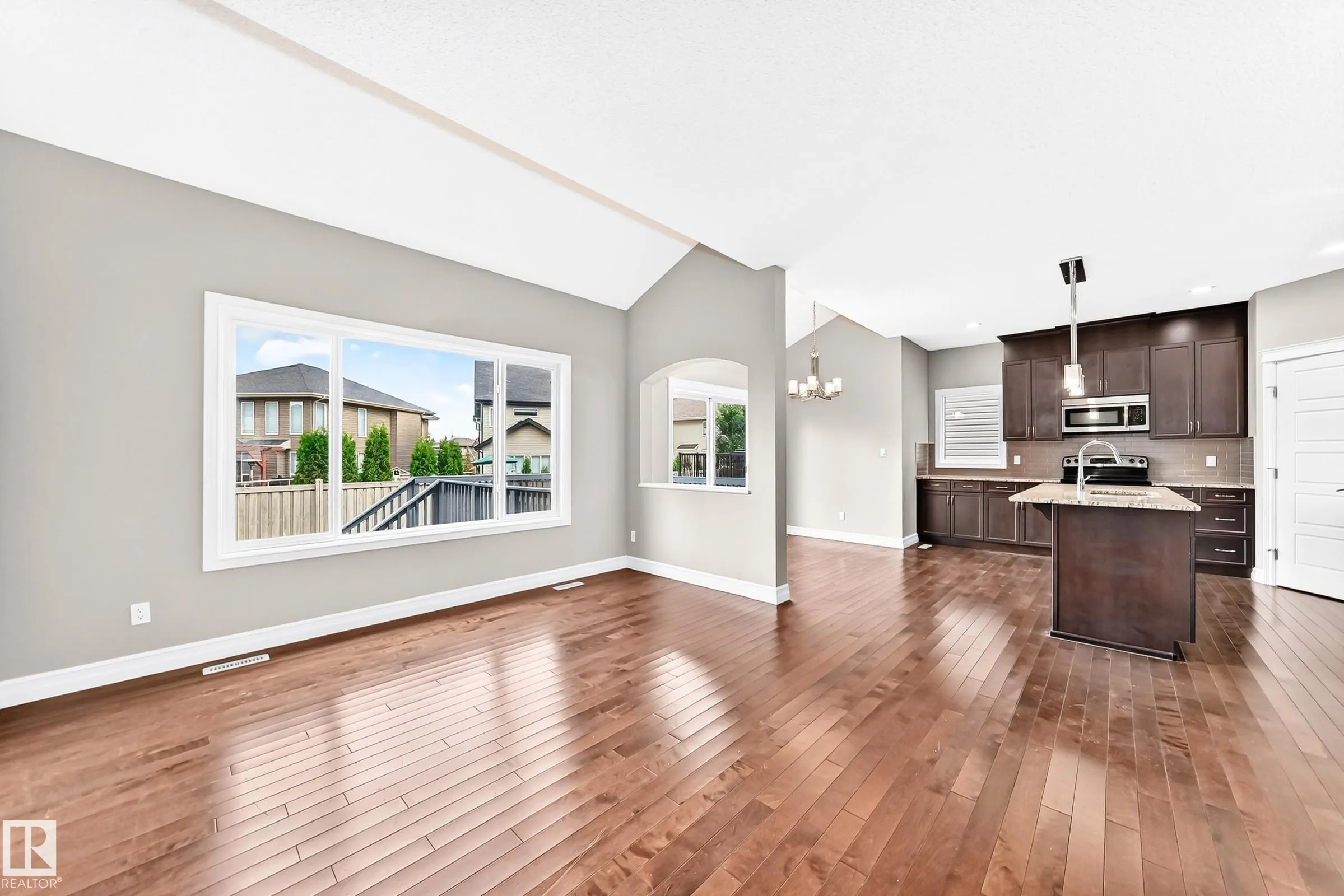 4212 CHARLES Close