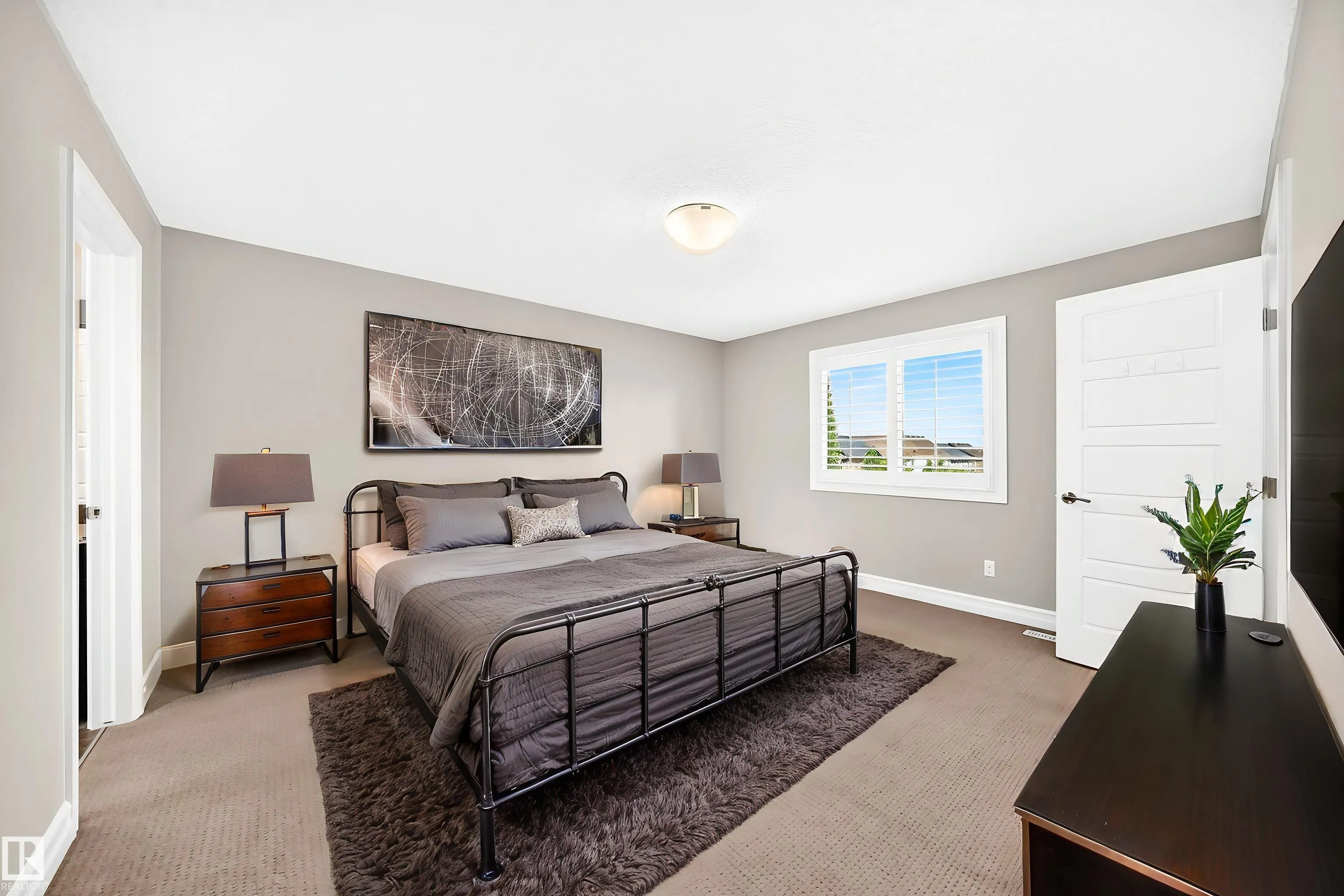 4212 CHARLES Close