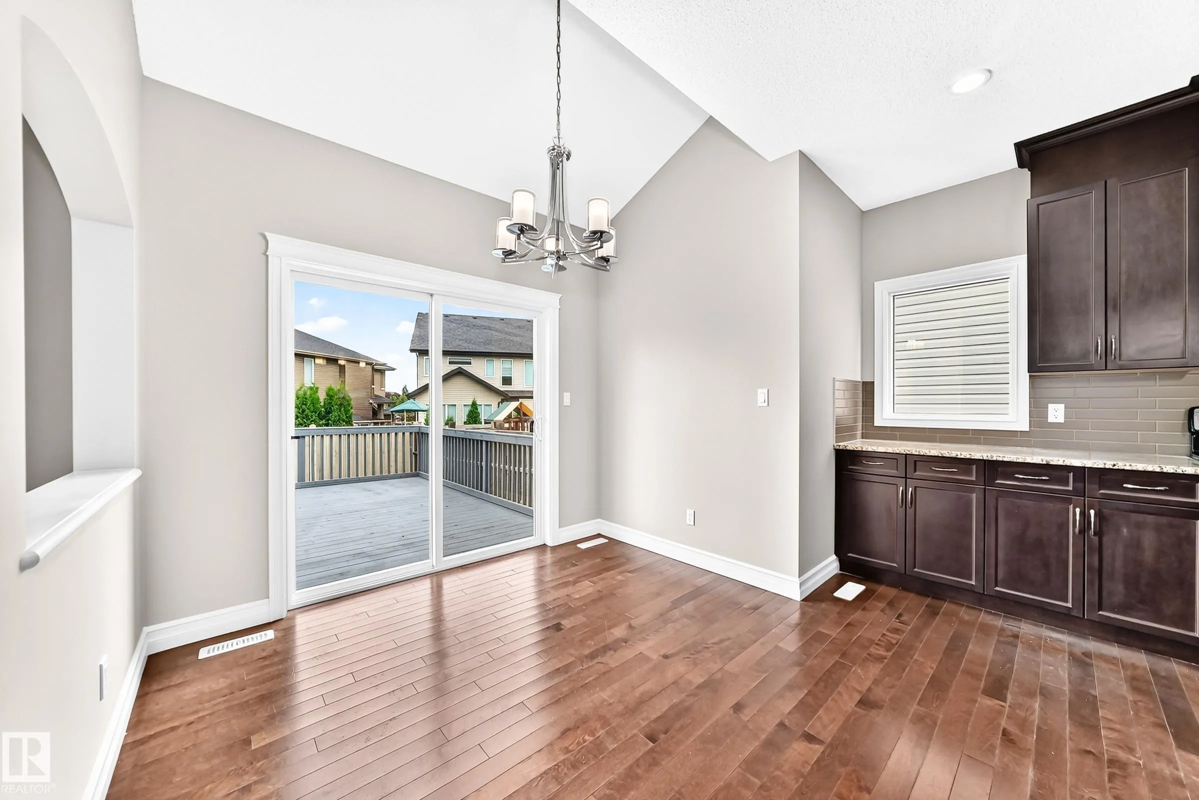 4212 CHARLES Close