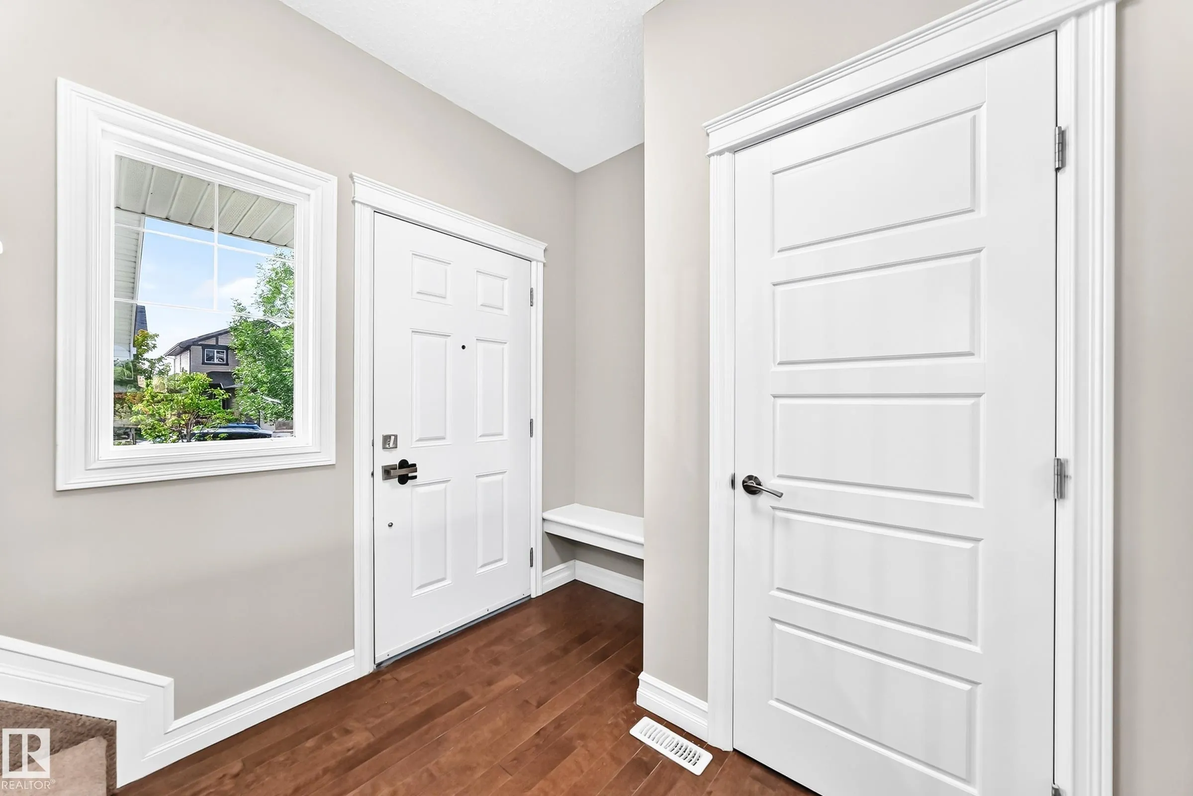4212 CHARLES Close