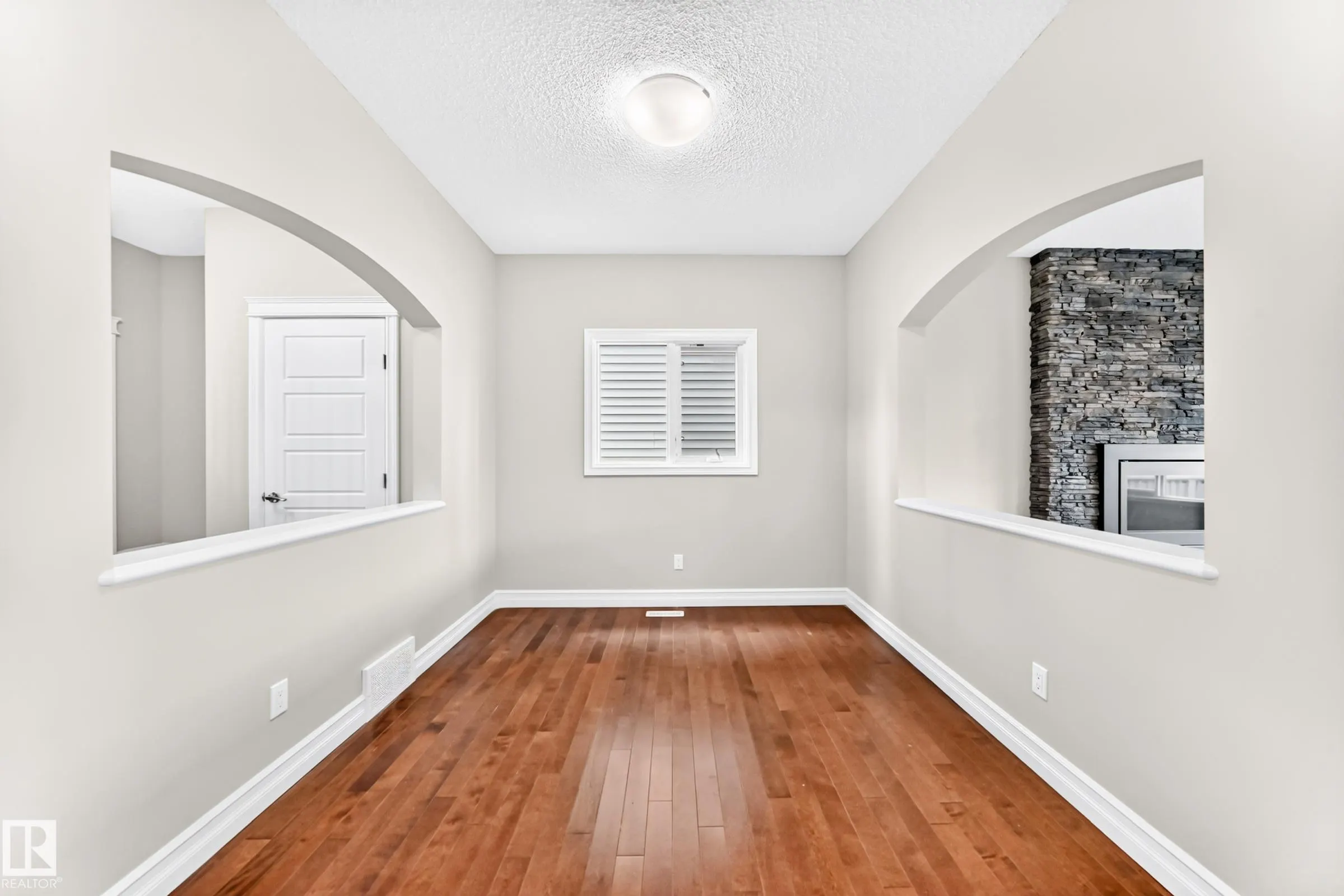 4212 CHARLES Close