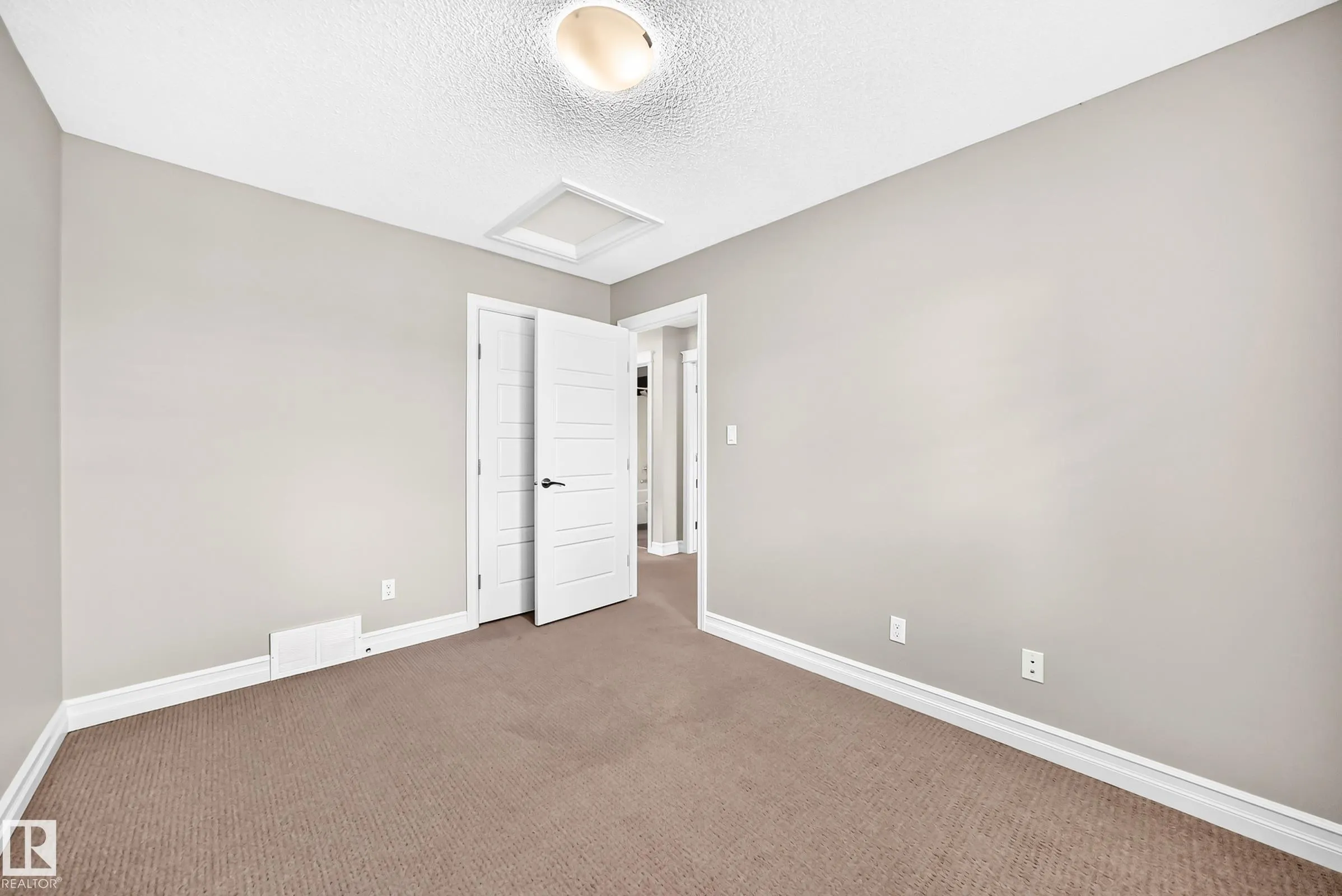 4212 CHARLES Close