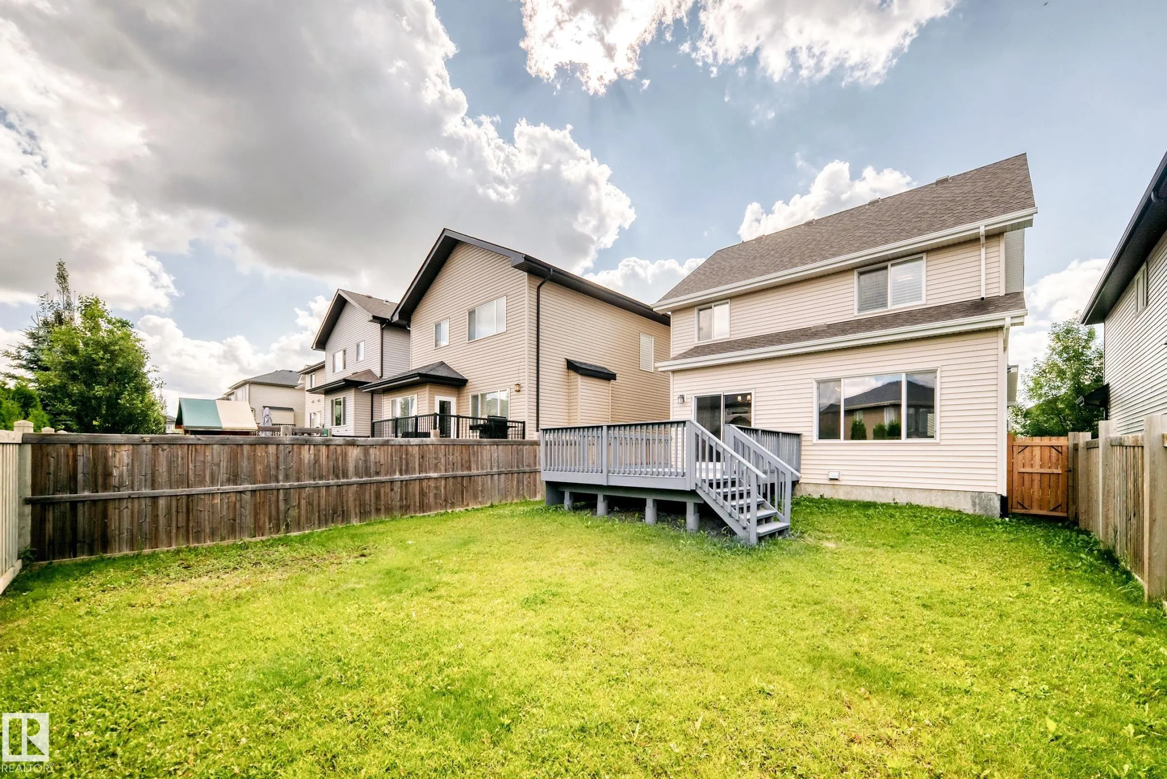 4212 CHARLES Close