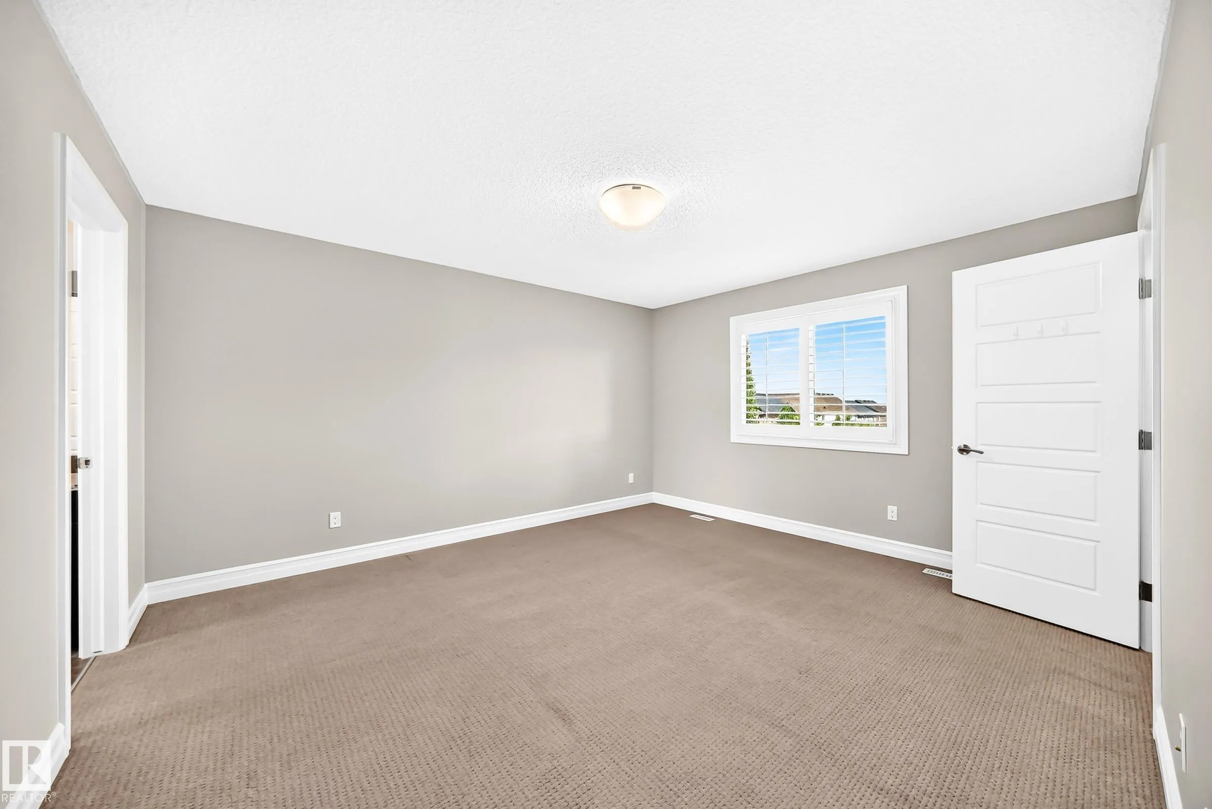 4212 CHARLES Close