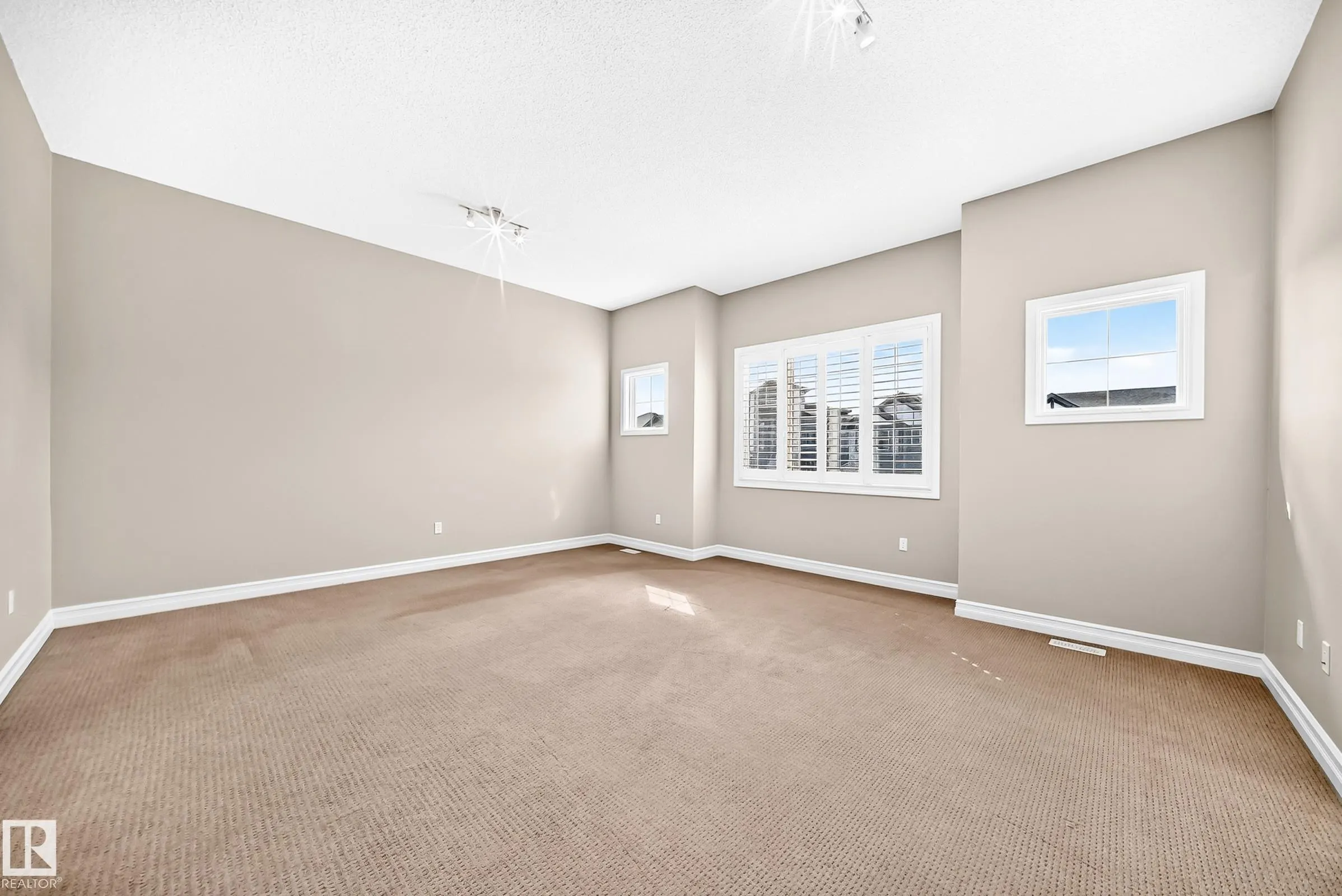 4212 CHARLES Close