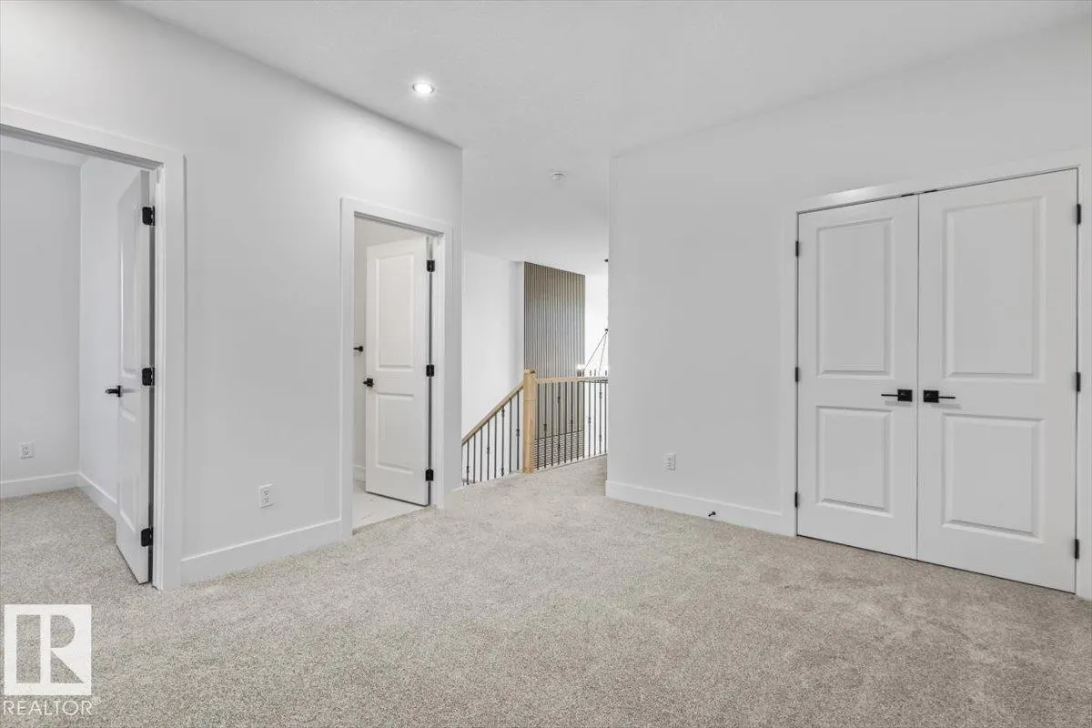 29 Foxtail Road