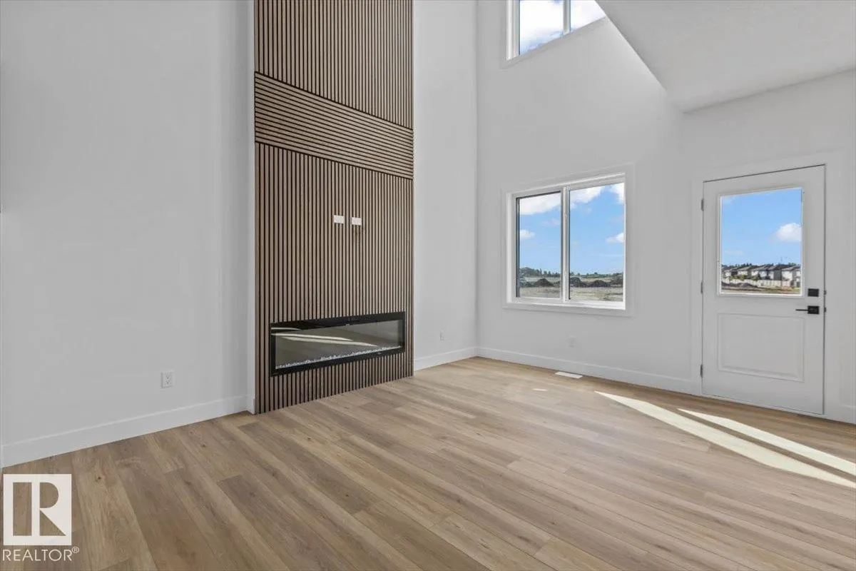 29 Foxtail Road