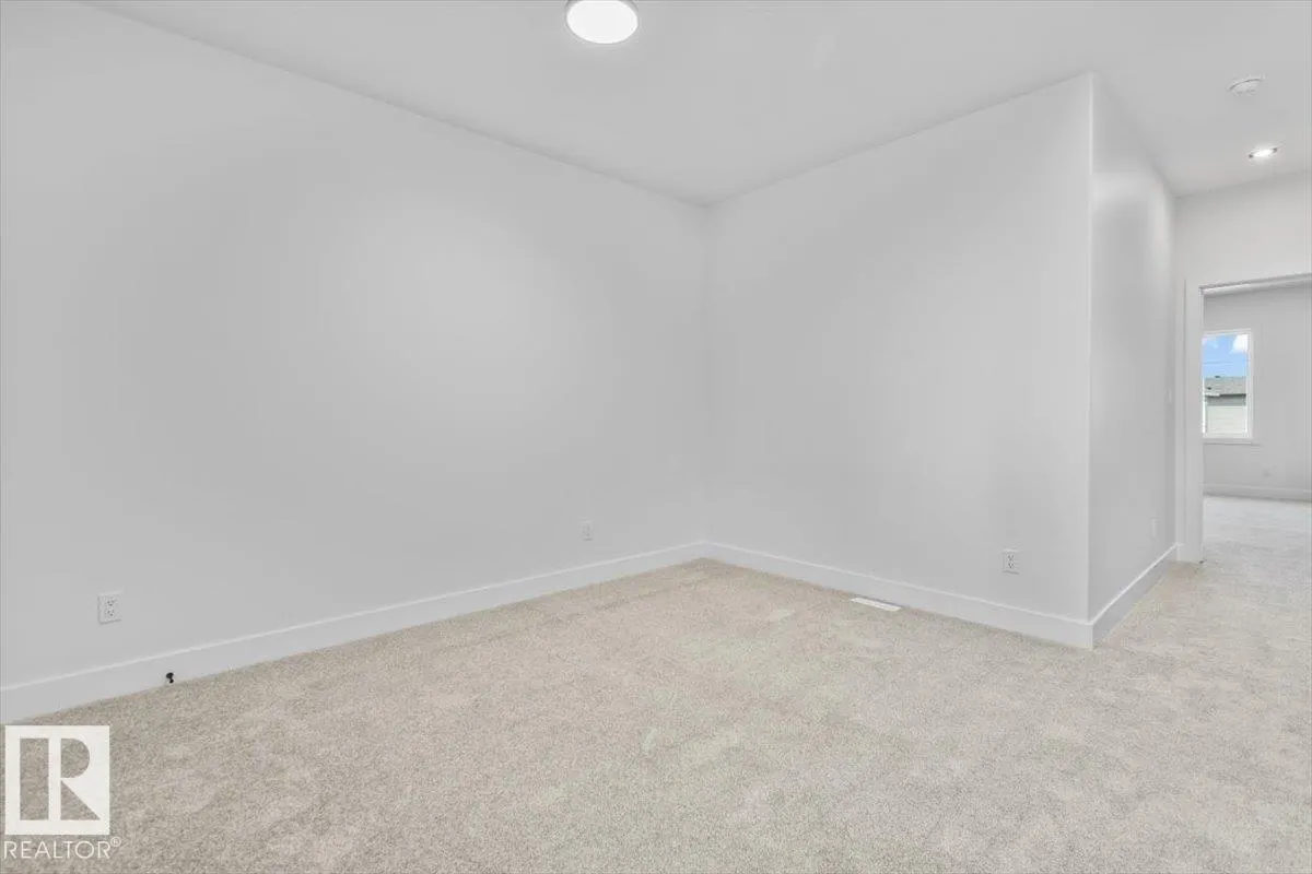 29 Foxtail Road