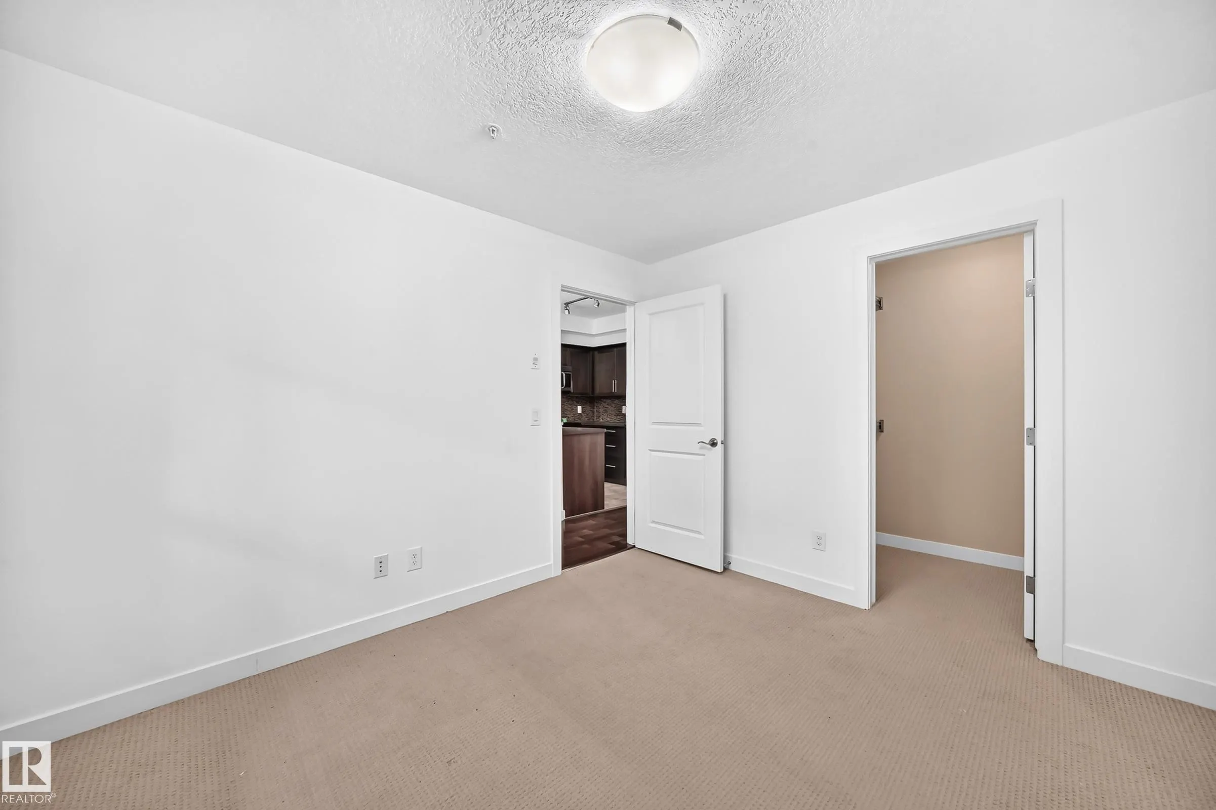 2584 Anderson Way