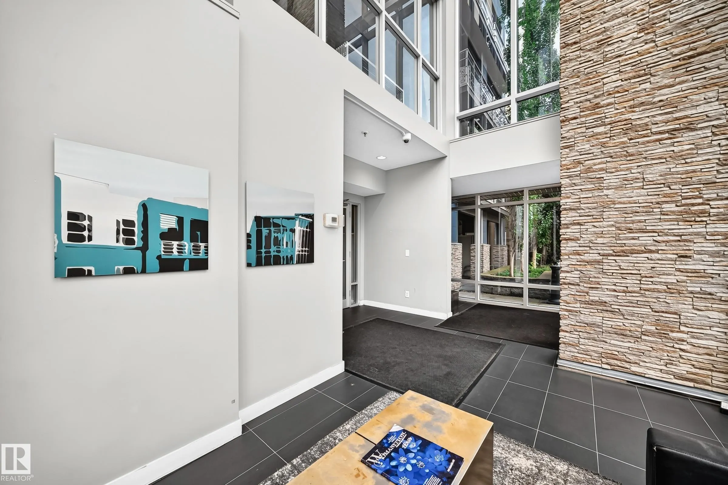 2584 Anderson Way