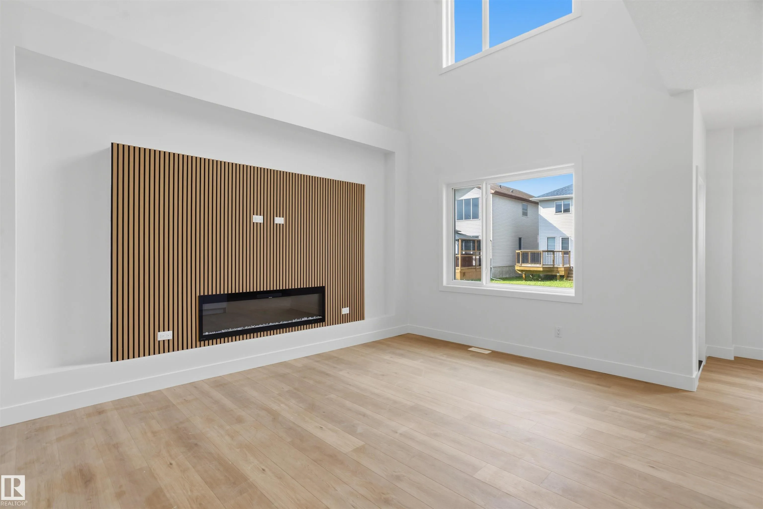 24 Munn Way