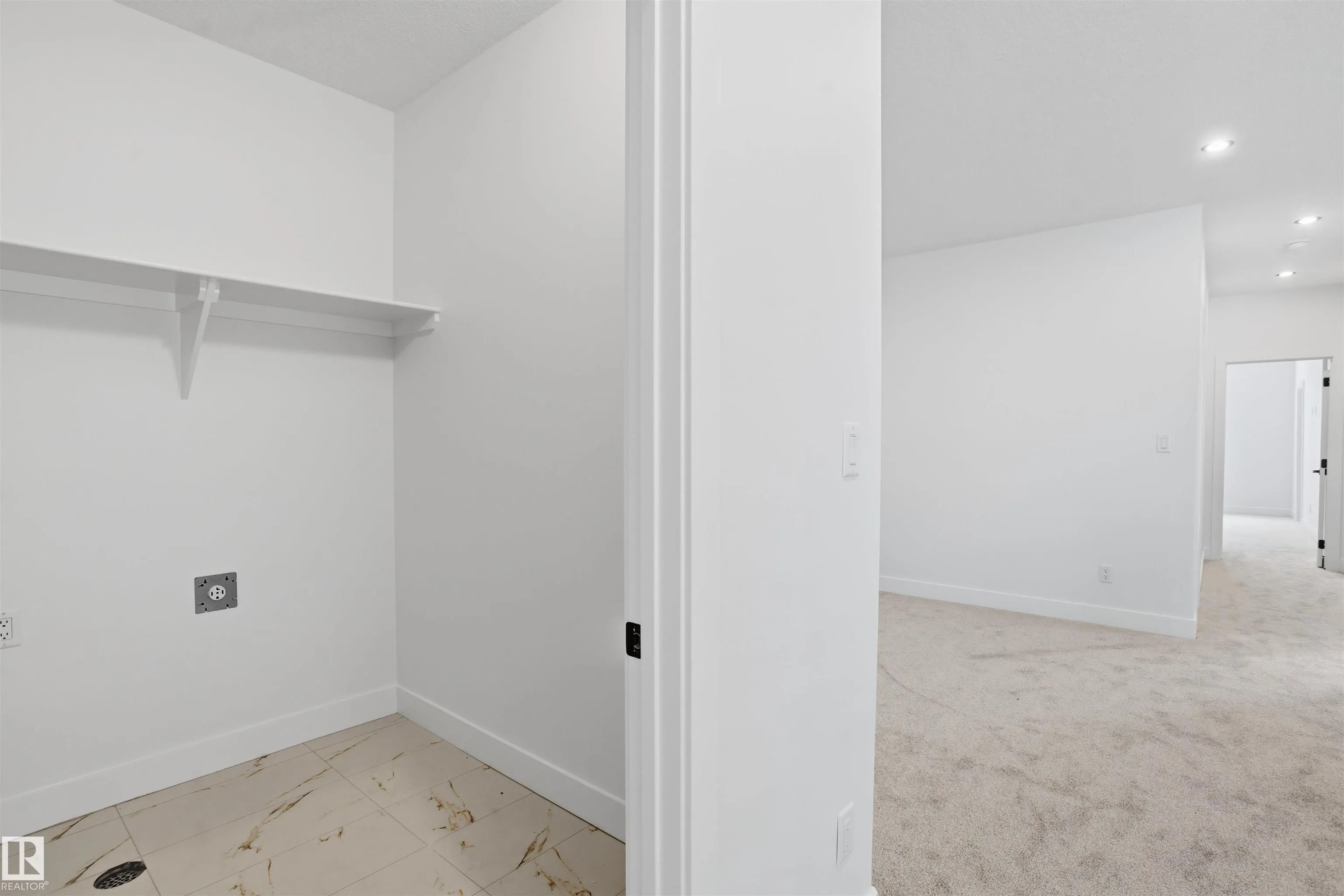 24 Munn Way