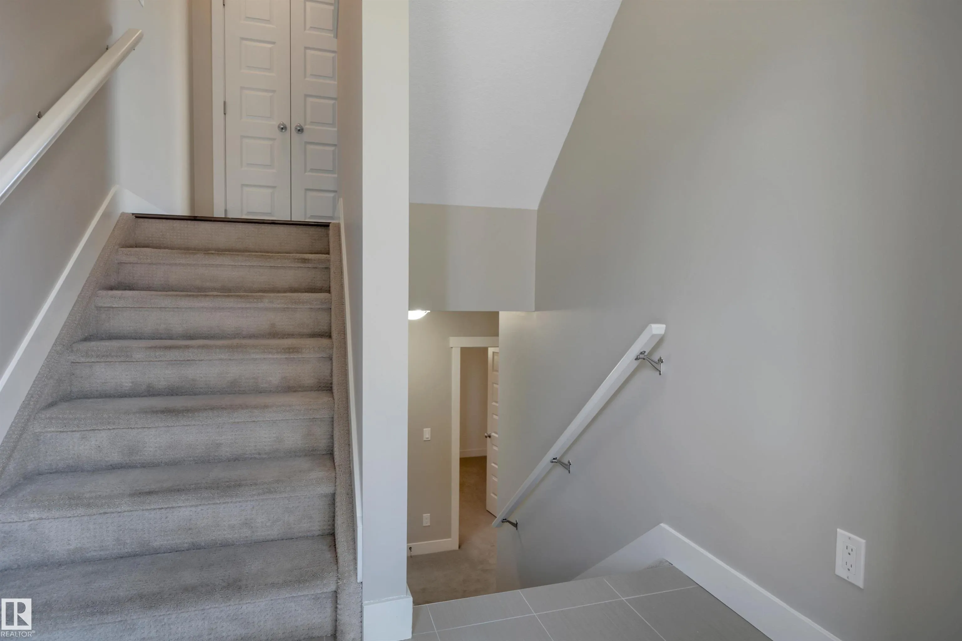 401 SOUTHFORK Drive