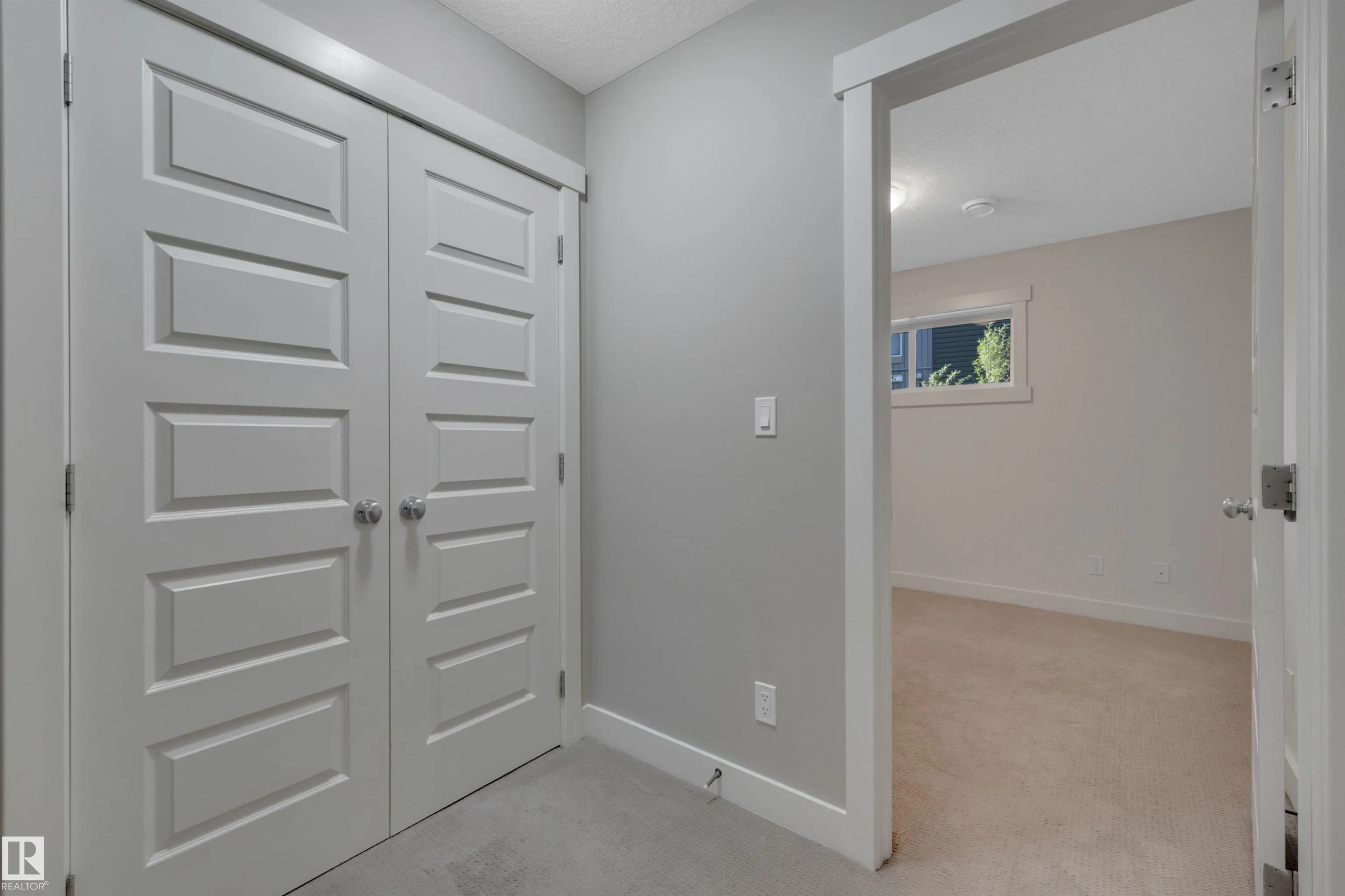 401 SOUTHFORK Drive