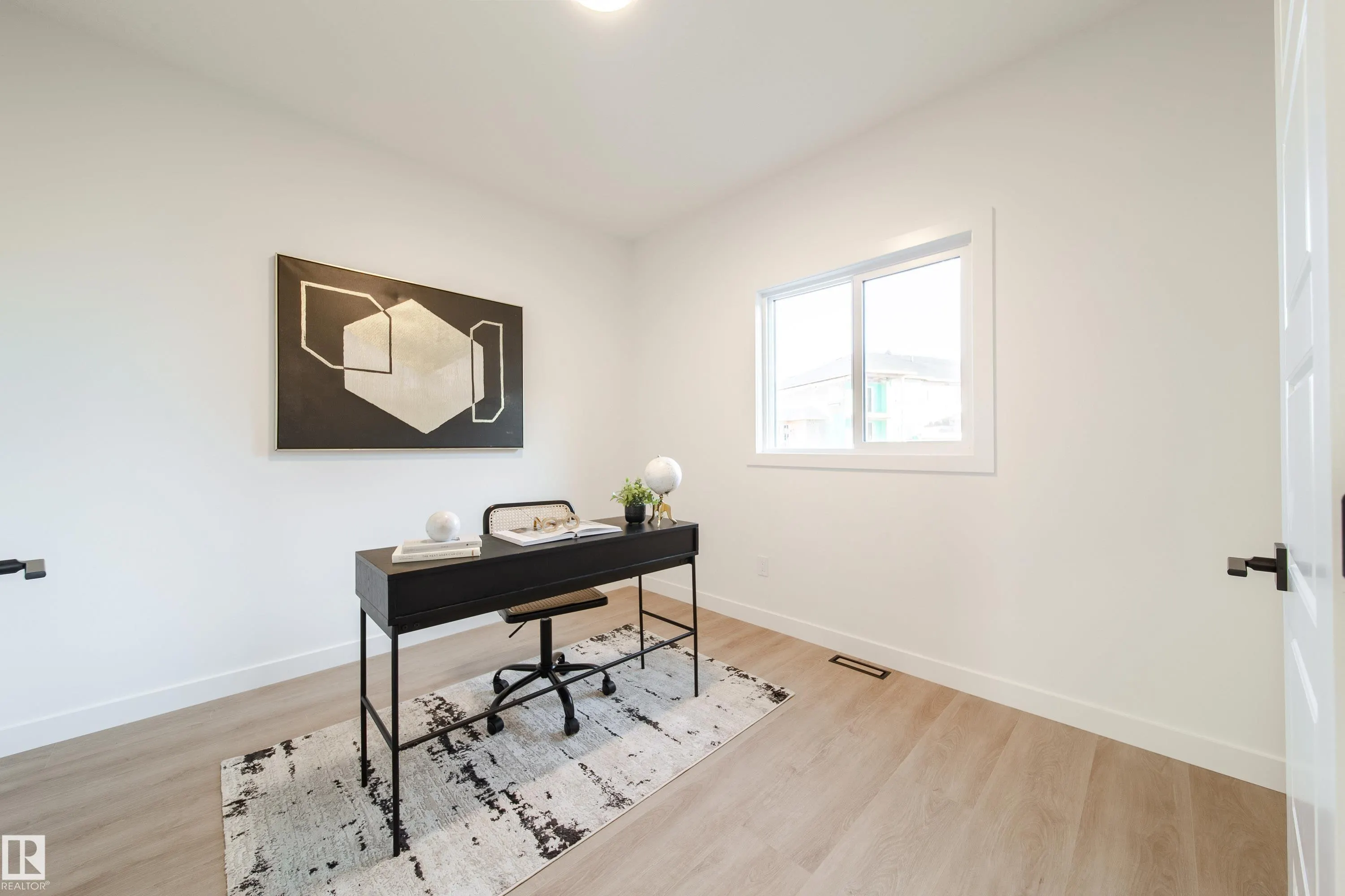 33 SUN MEADOWS CL