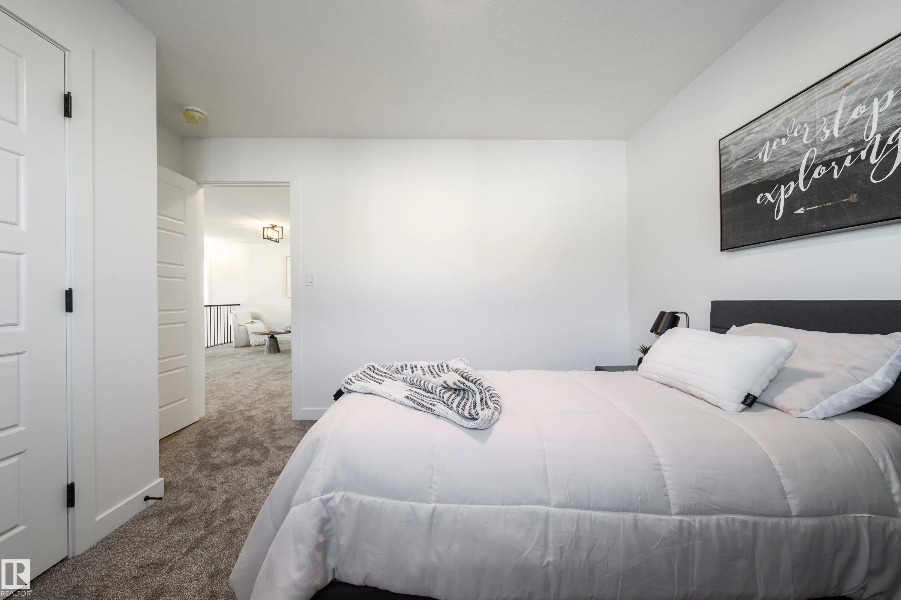 33 SUN MEADOWS CL
