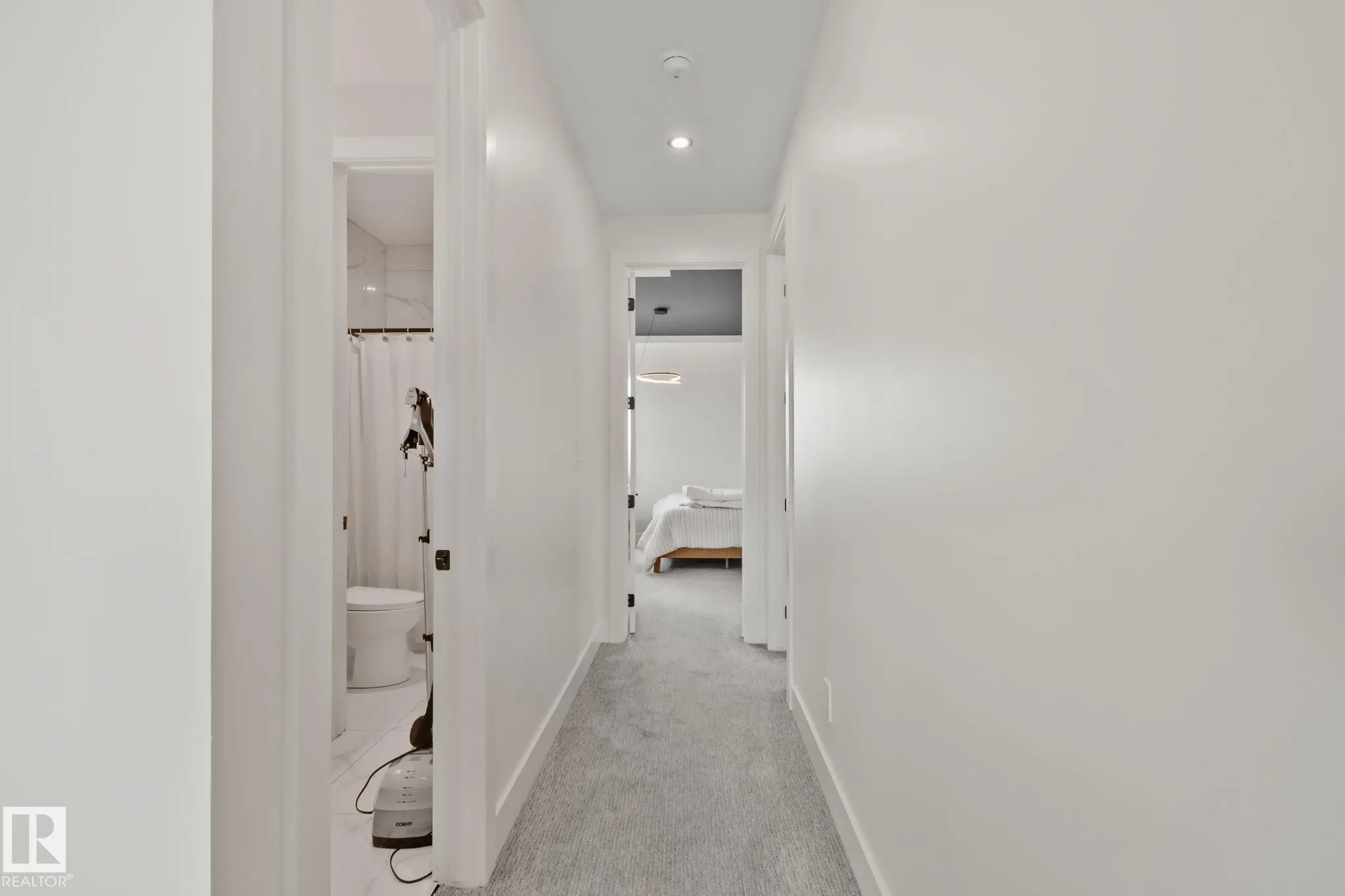 1 STARLING Way