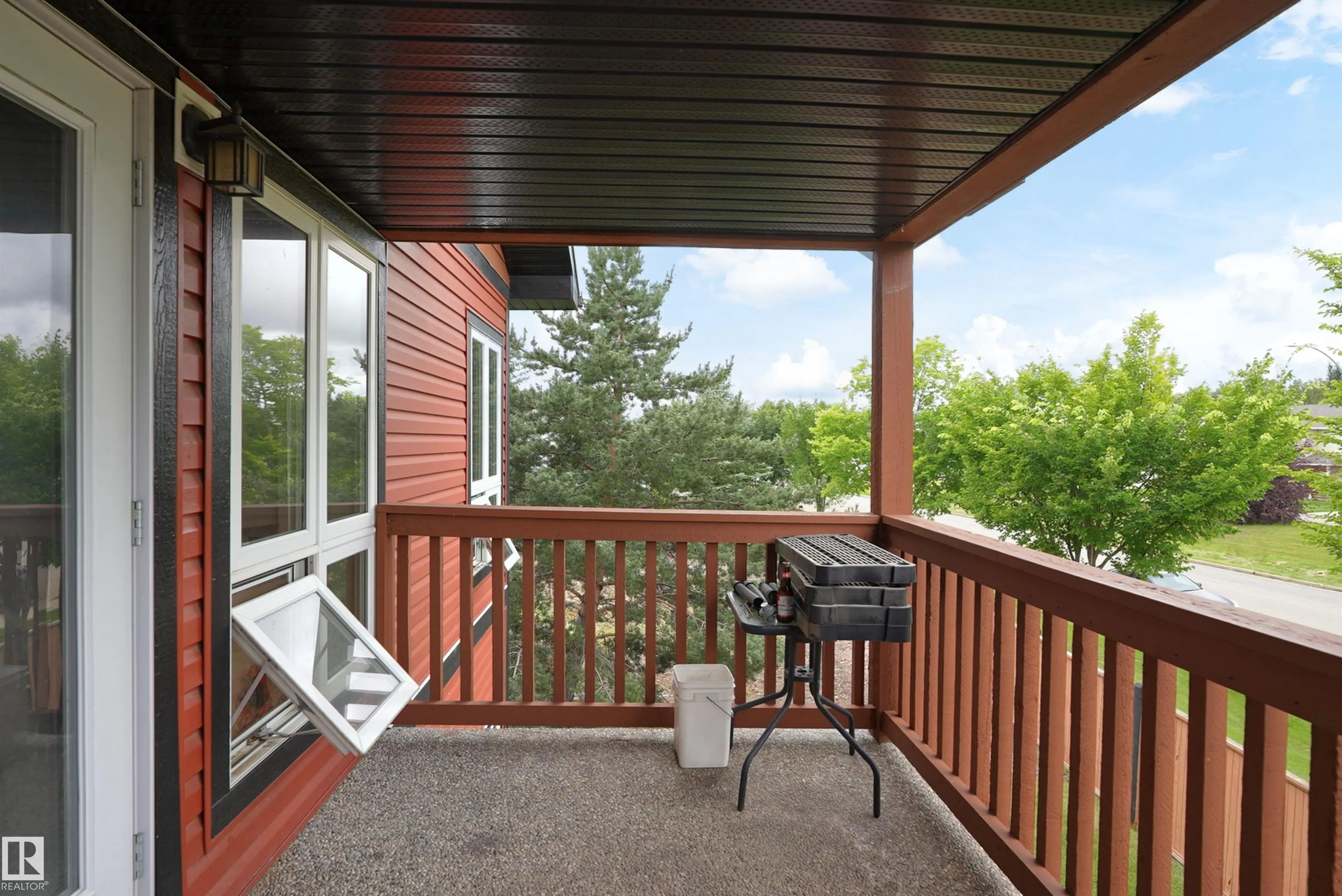 203 GRAYBRIAR Green
