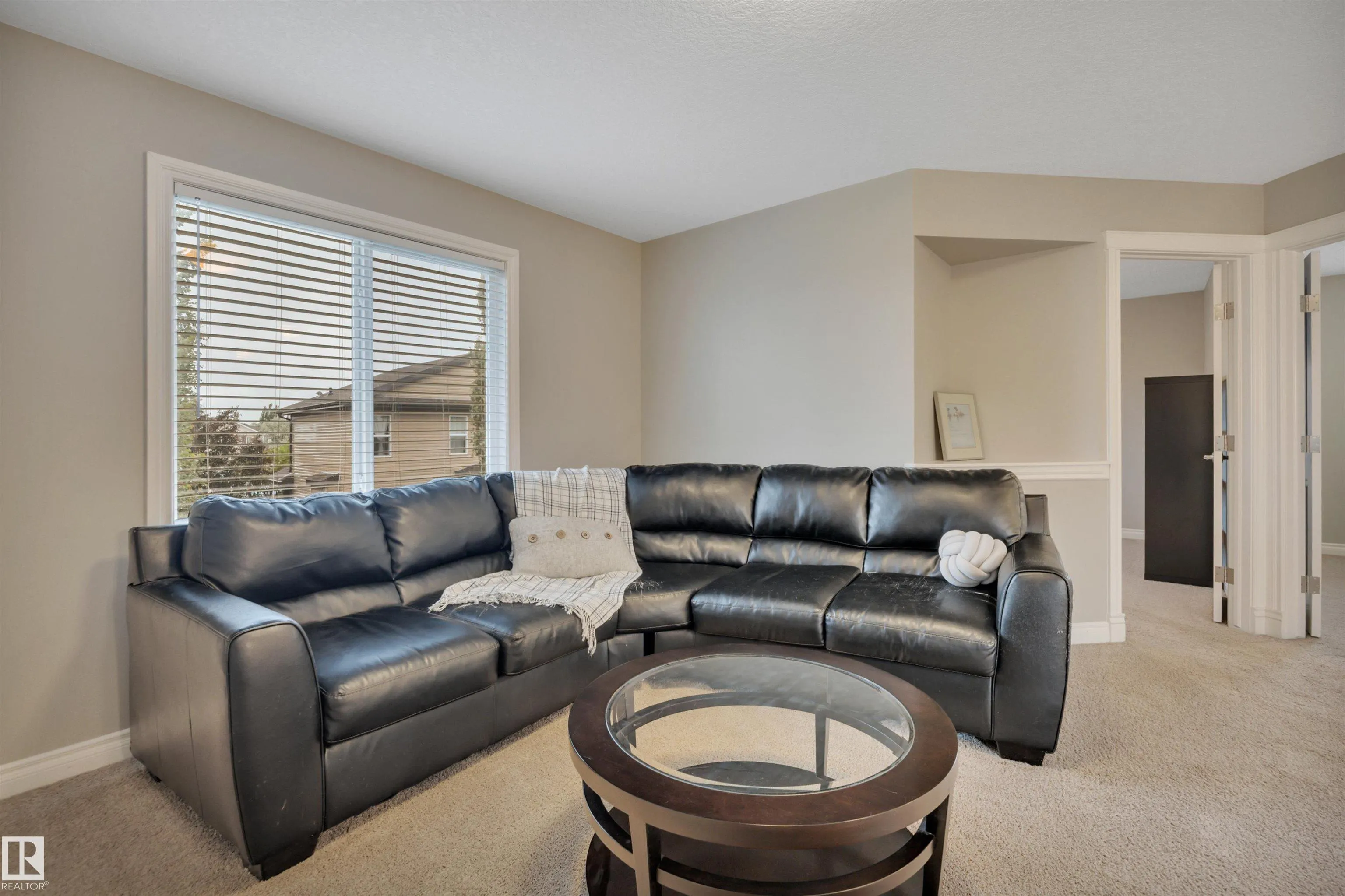 208 BRIDGEPORT Close