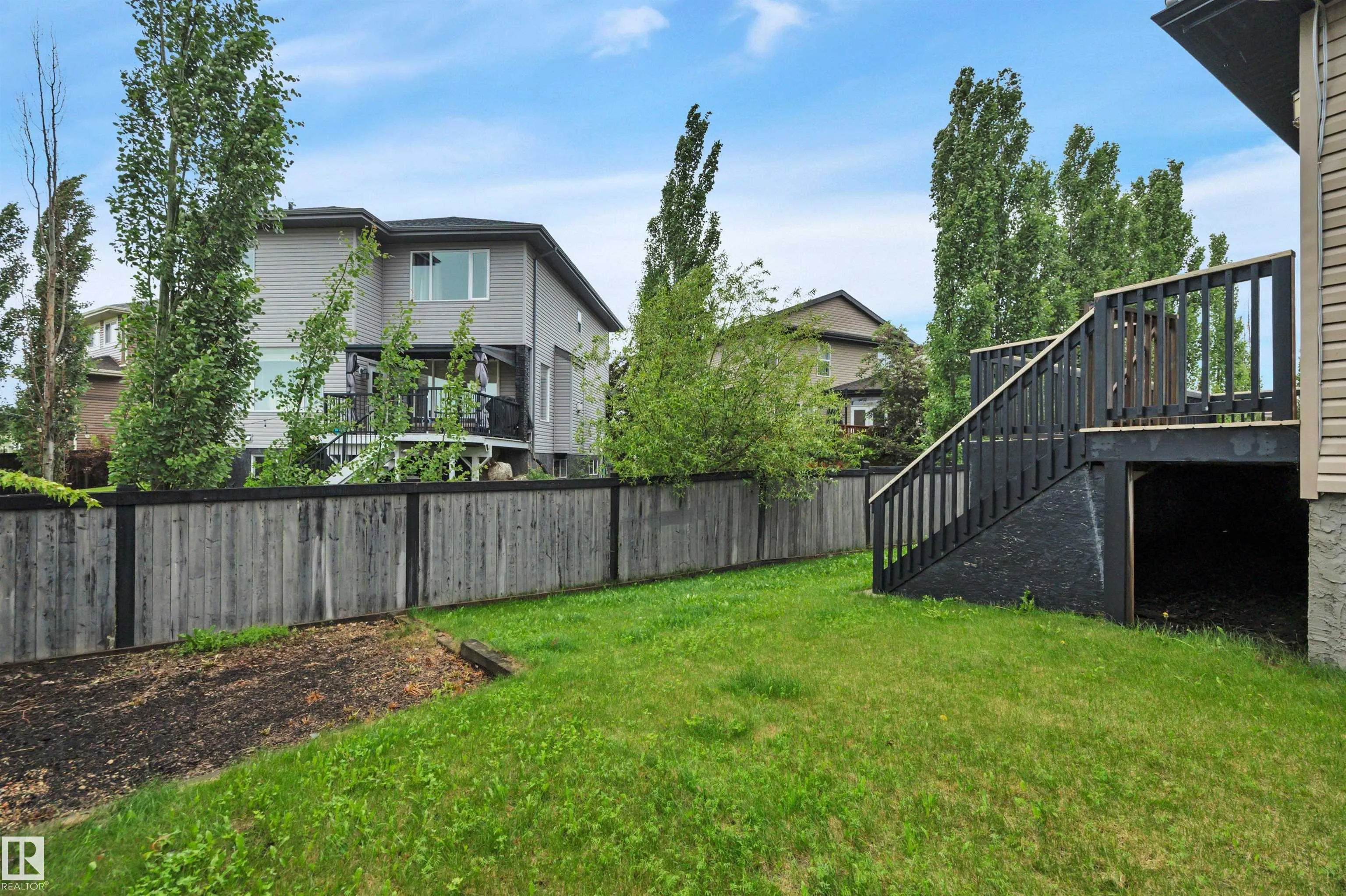 208 BRIDGEPORT Close