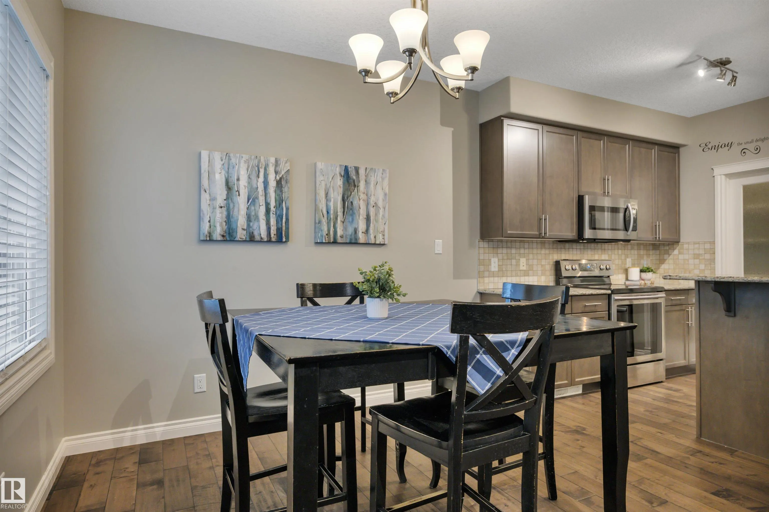 208 BRIDGEPORT Close