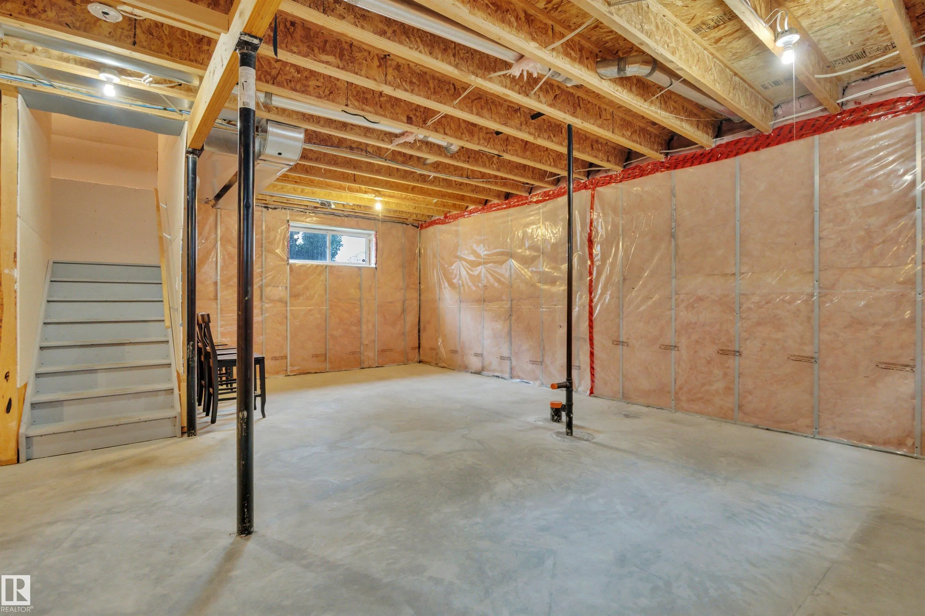 208 BRIDGEPORT Close