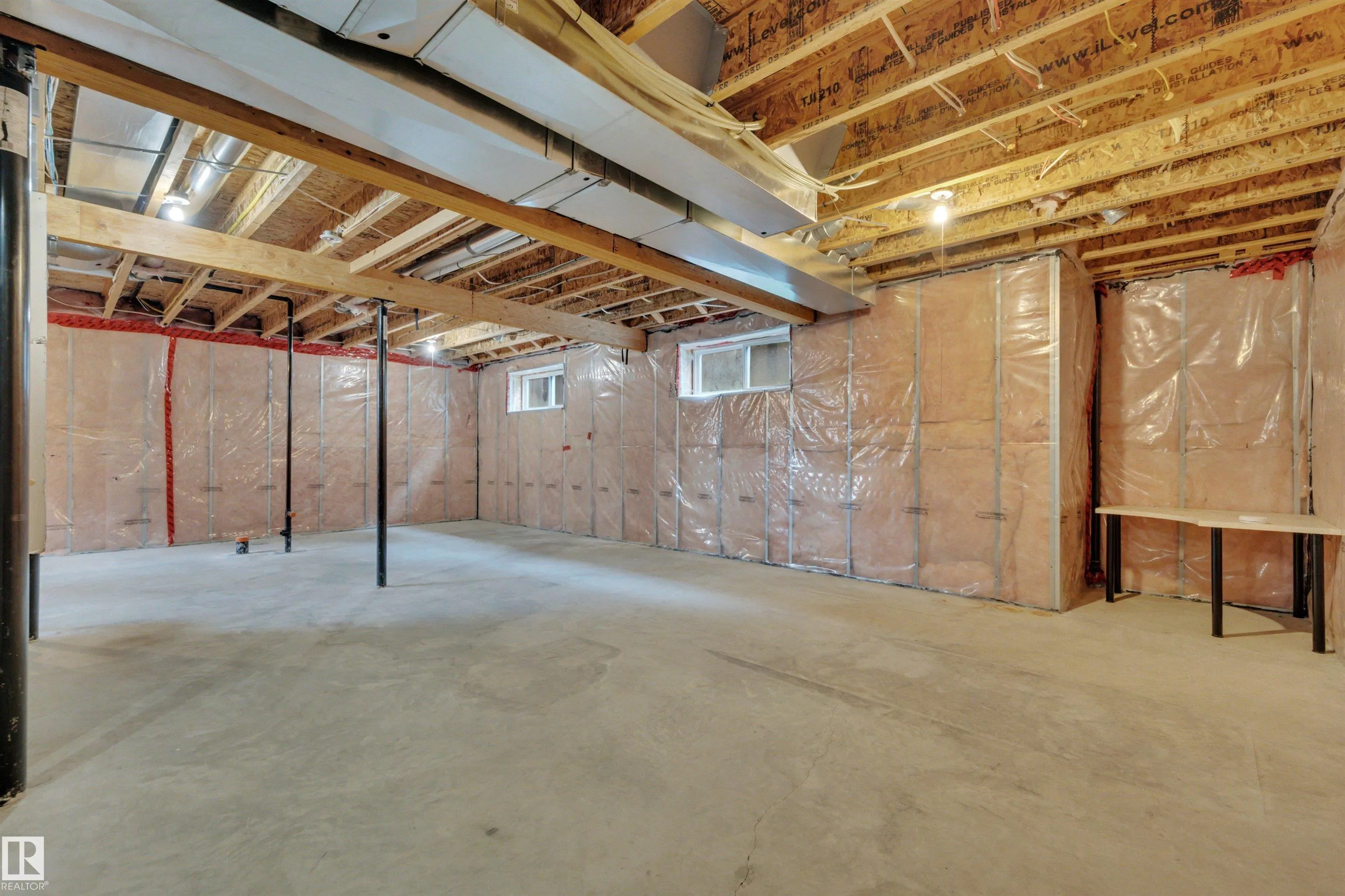 208 BRIDGEPORT Close