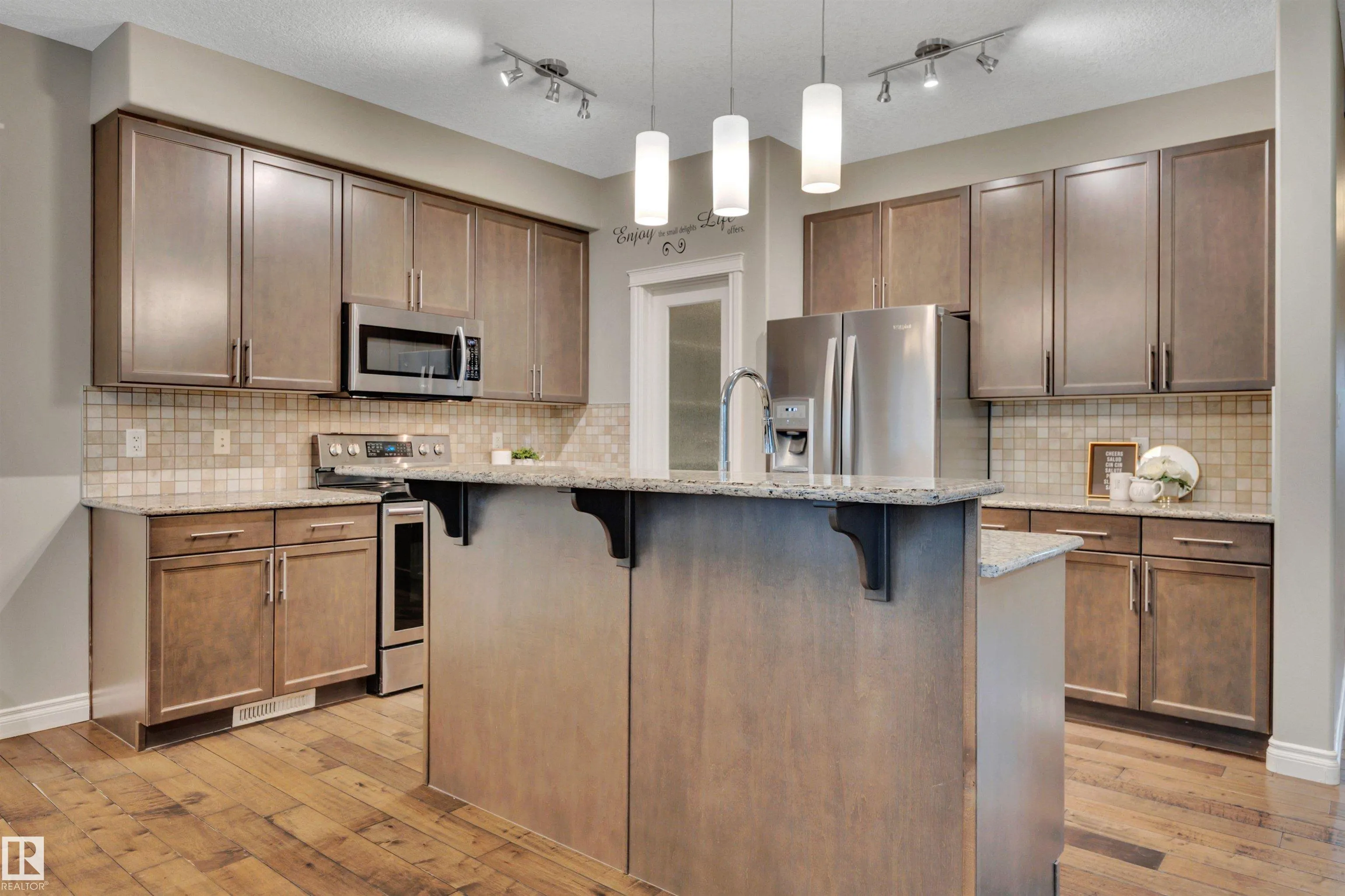 208 BRIDGEPORT Close