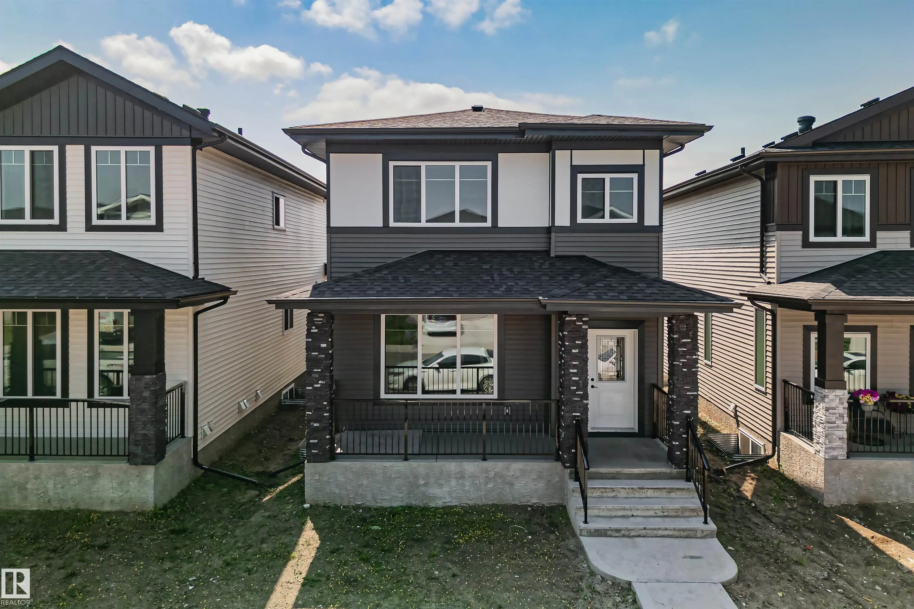 324 ROBERTS Wynd