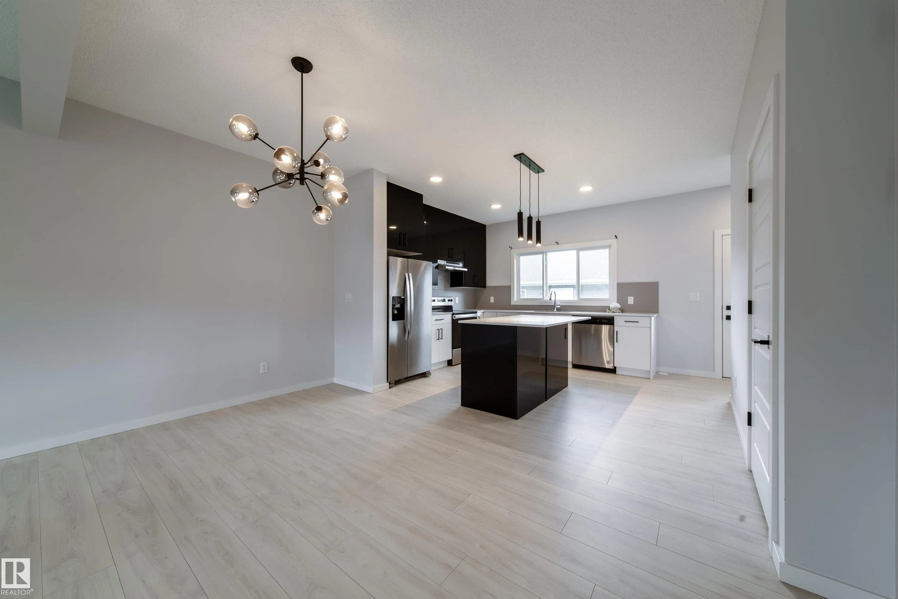 7109 Chivers Close