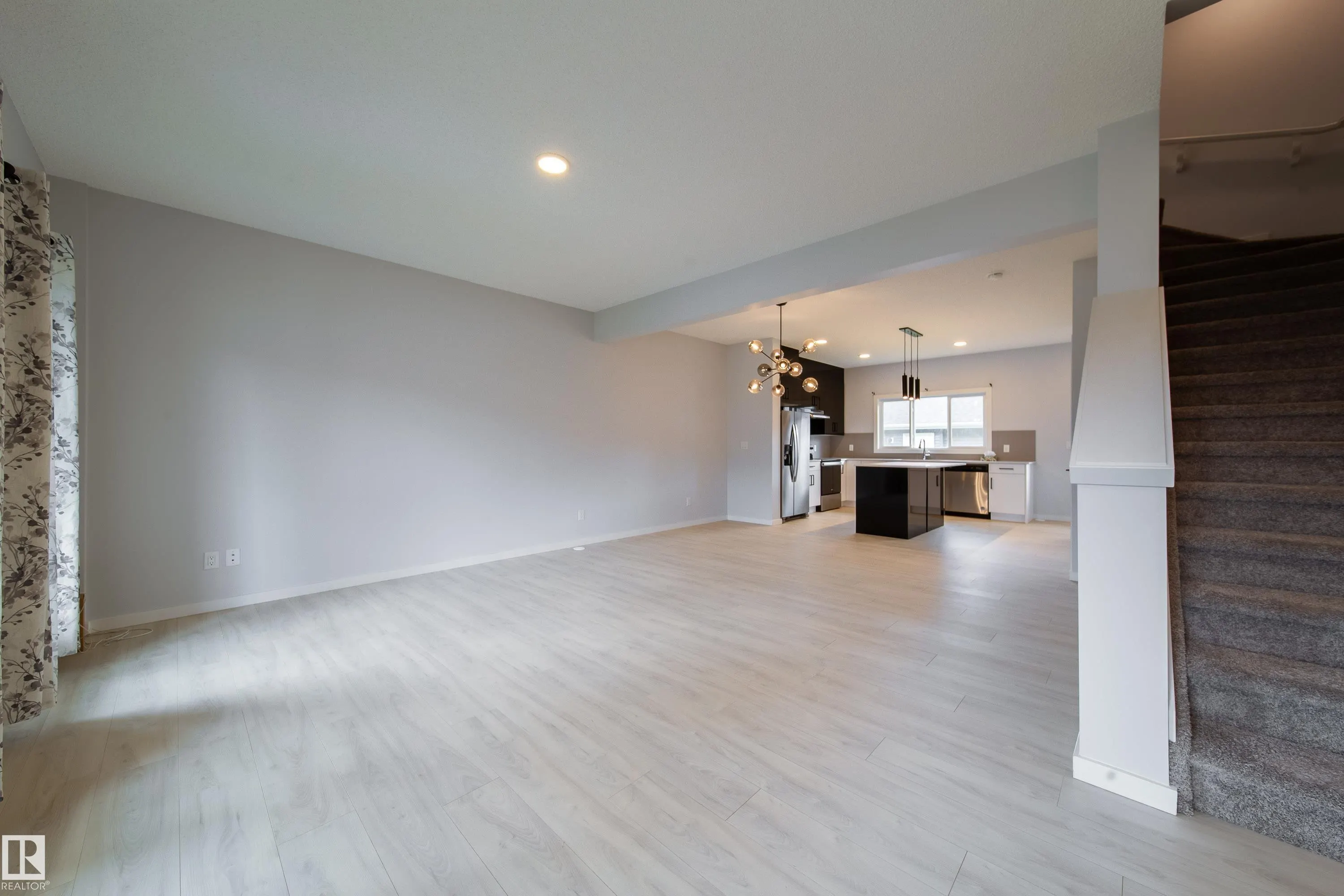 7109 Chivers Close